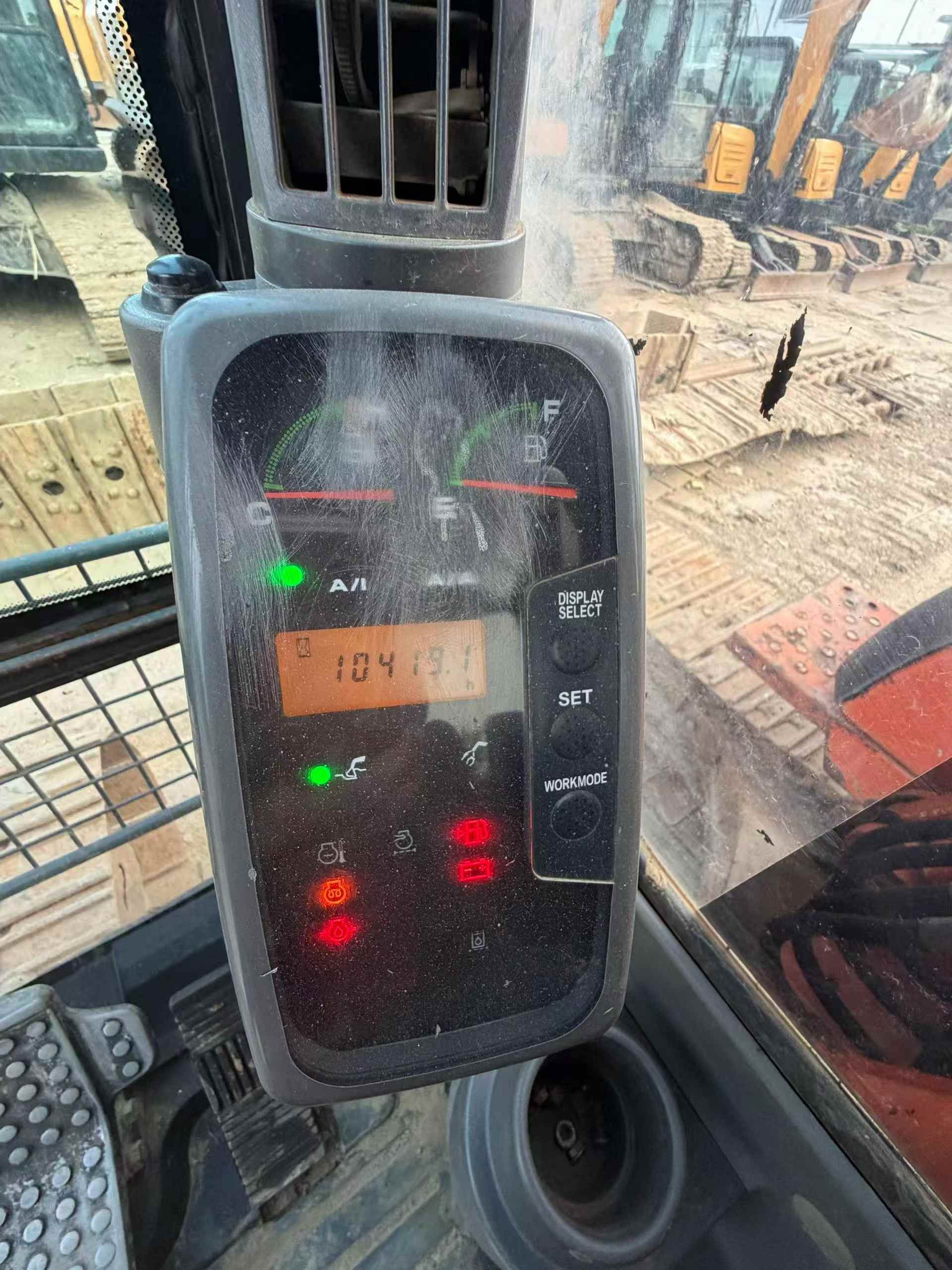 Buy Hitachi EX120-6 Used Excavator / 6