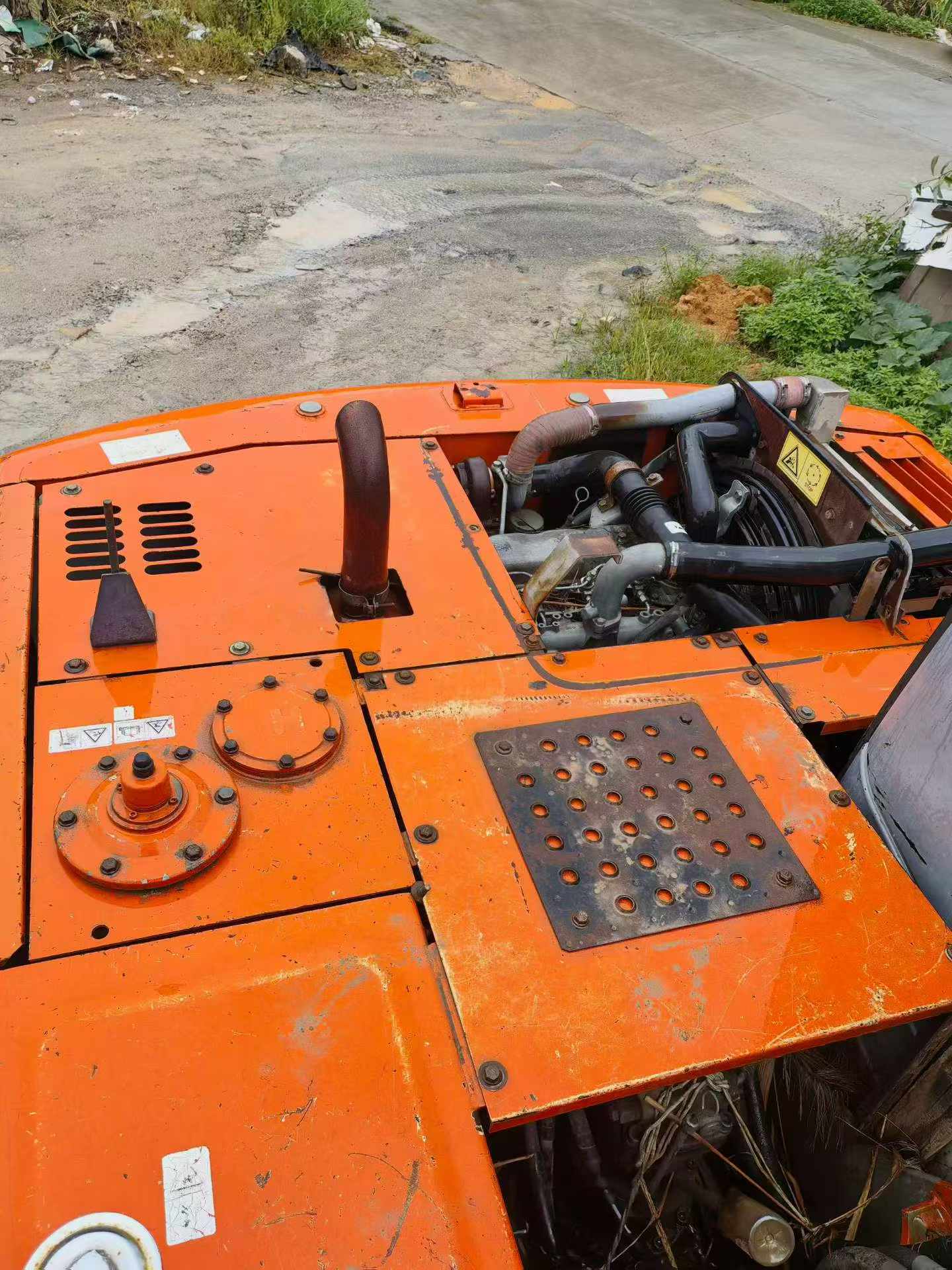 Buy Hitachi EX120-6 Used Excavator / 3 Buy Hitachi EX120-6 Used Excavator / 3