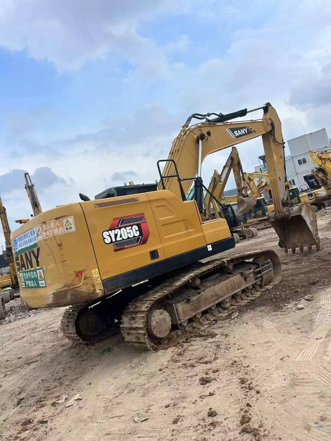 Buy Sany SY205C Used Excavator / 2 Buy Sany SY205C Used Excavator / 2