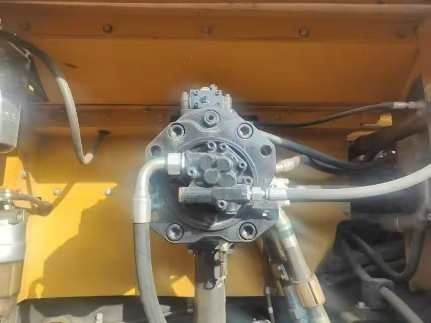 Compre Excavadora Sany SY415H Usada / 8