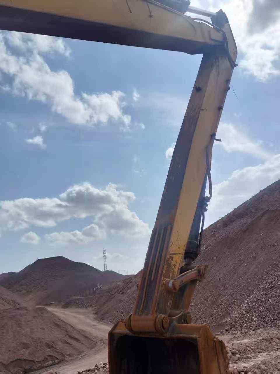 Compre Escavadeira Sany SY365C Usada / 2