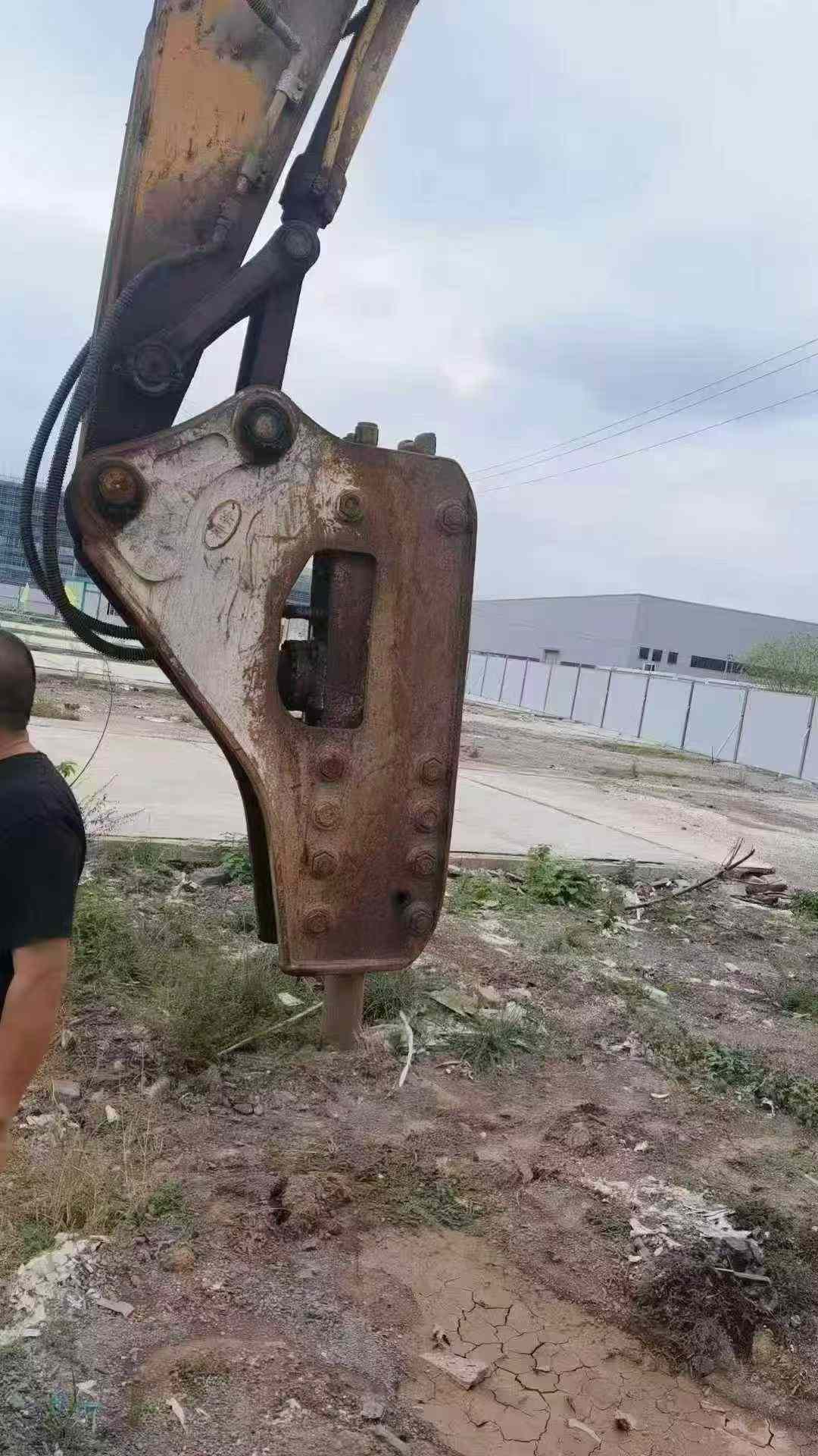شراء حفارة Hyundai R385LC-9 مستعملة / 5