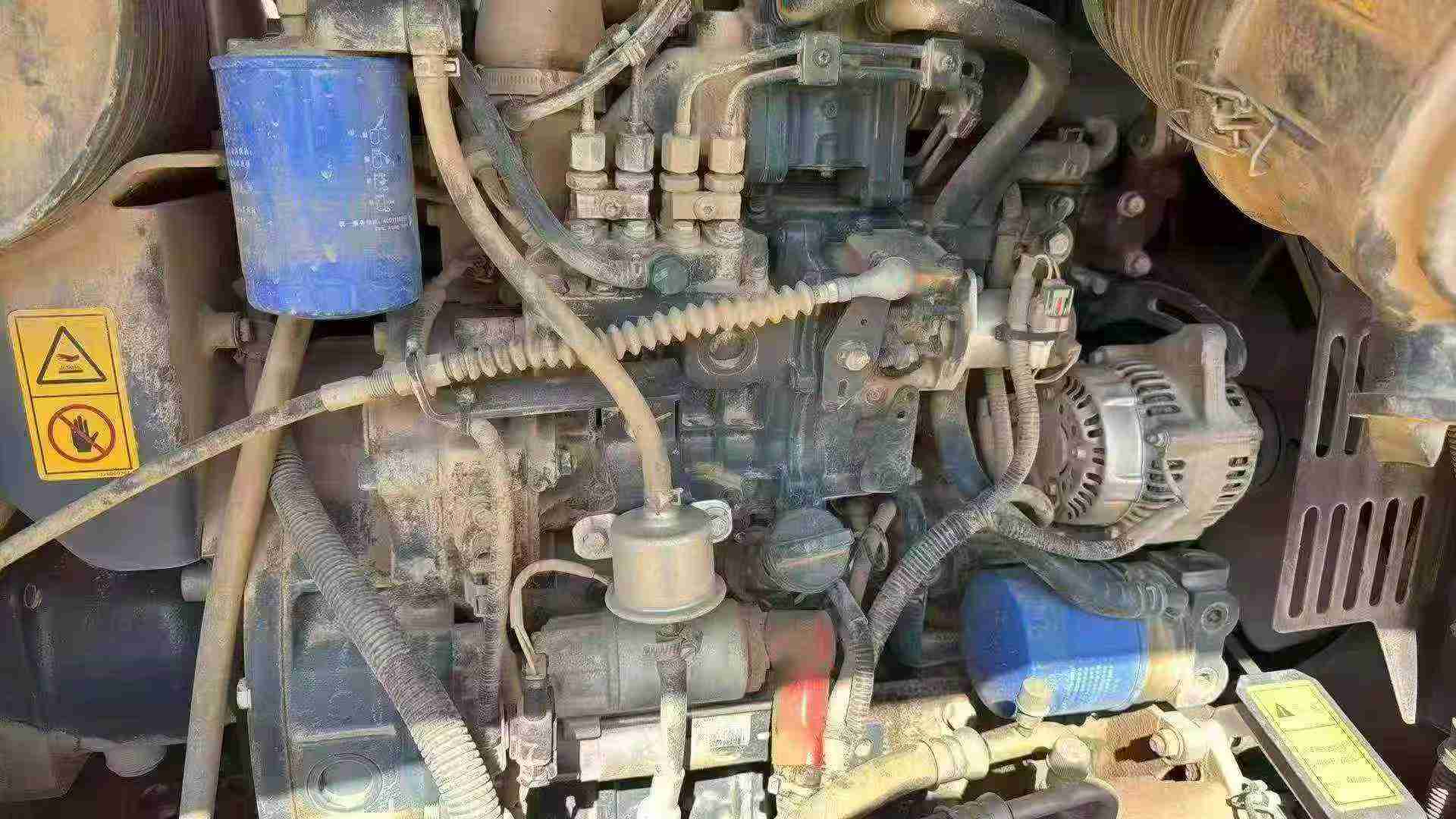شراء حفارة XCMG XE75C مستعملة / 3