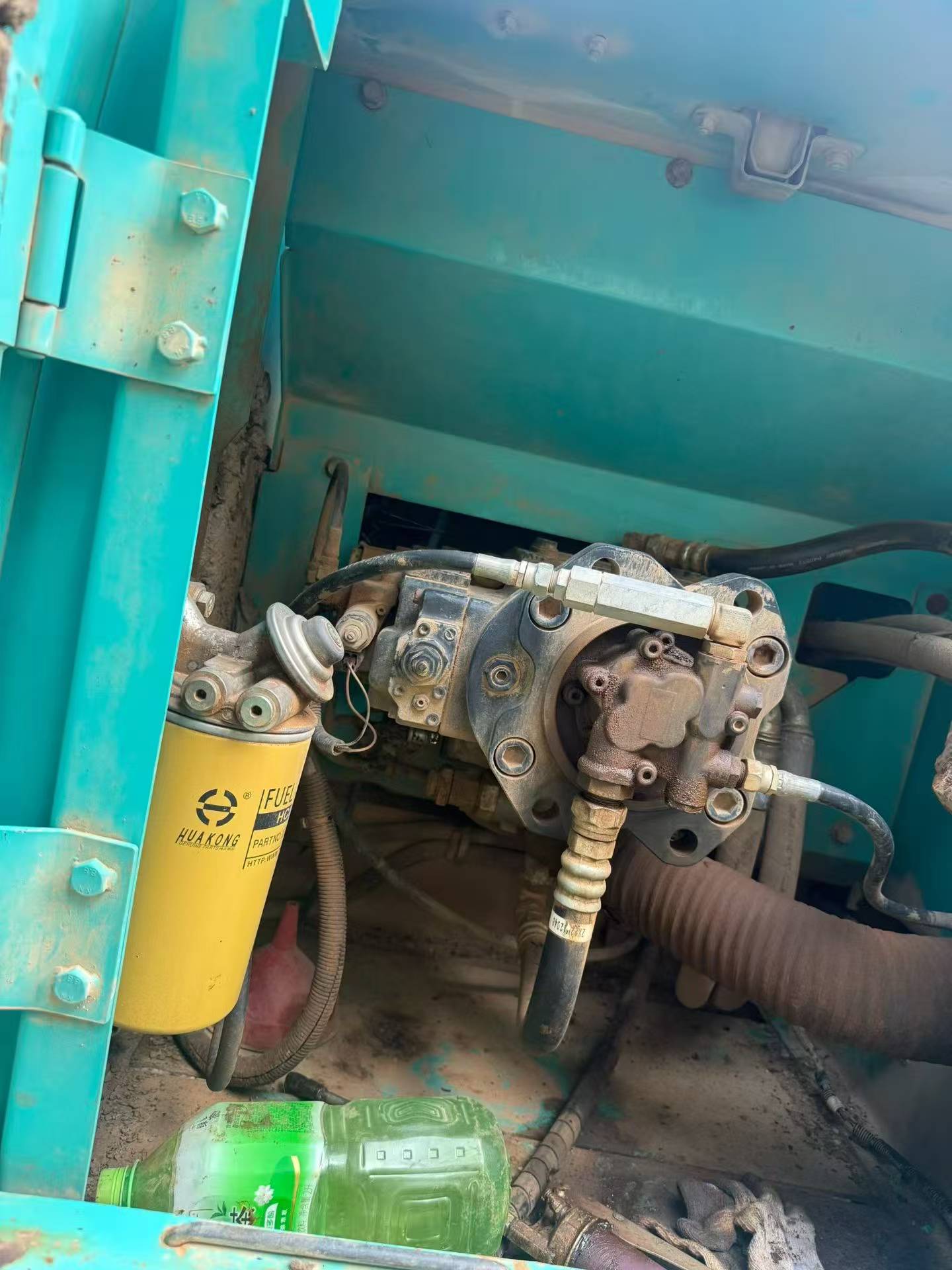 Compre Escavadeira Kobelco SK200-11 Usada / 2