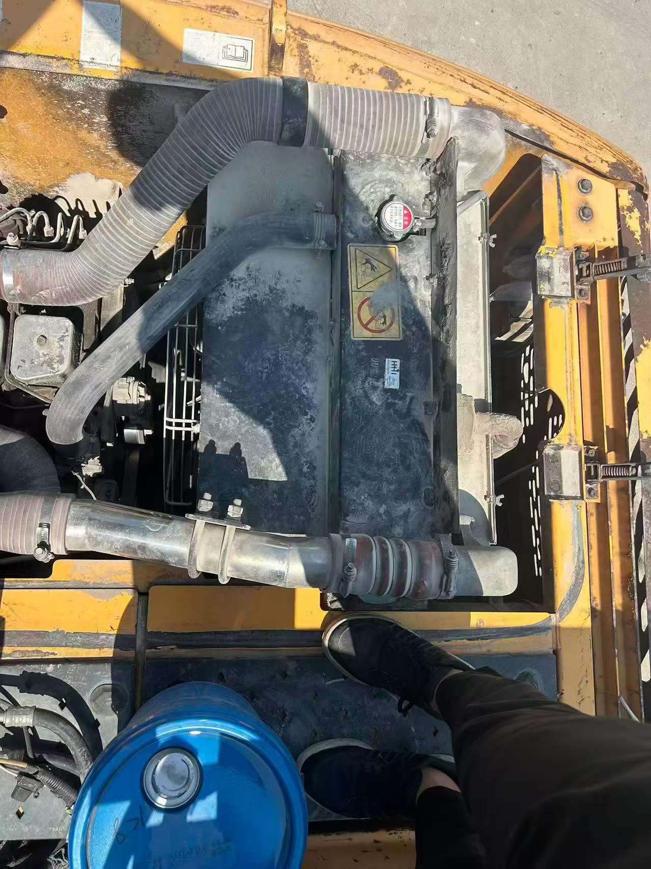 شراء حفارة Hyundai R150-7 مستعملة / 7
