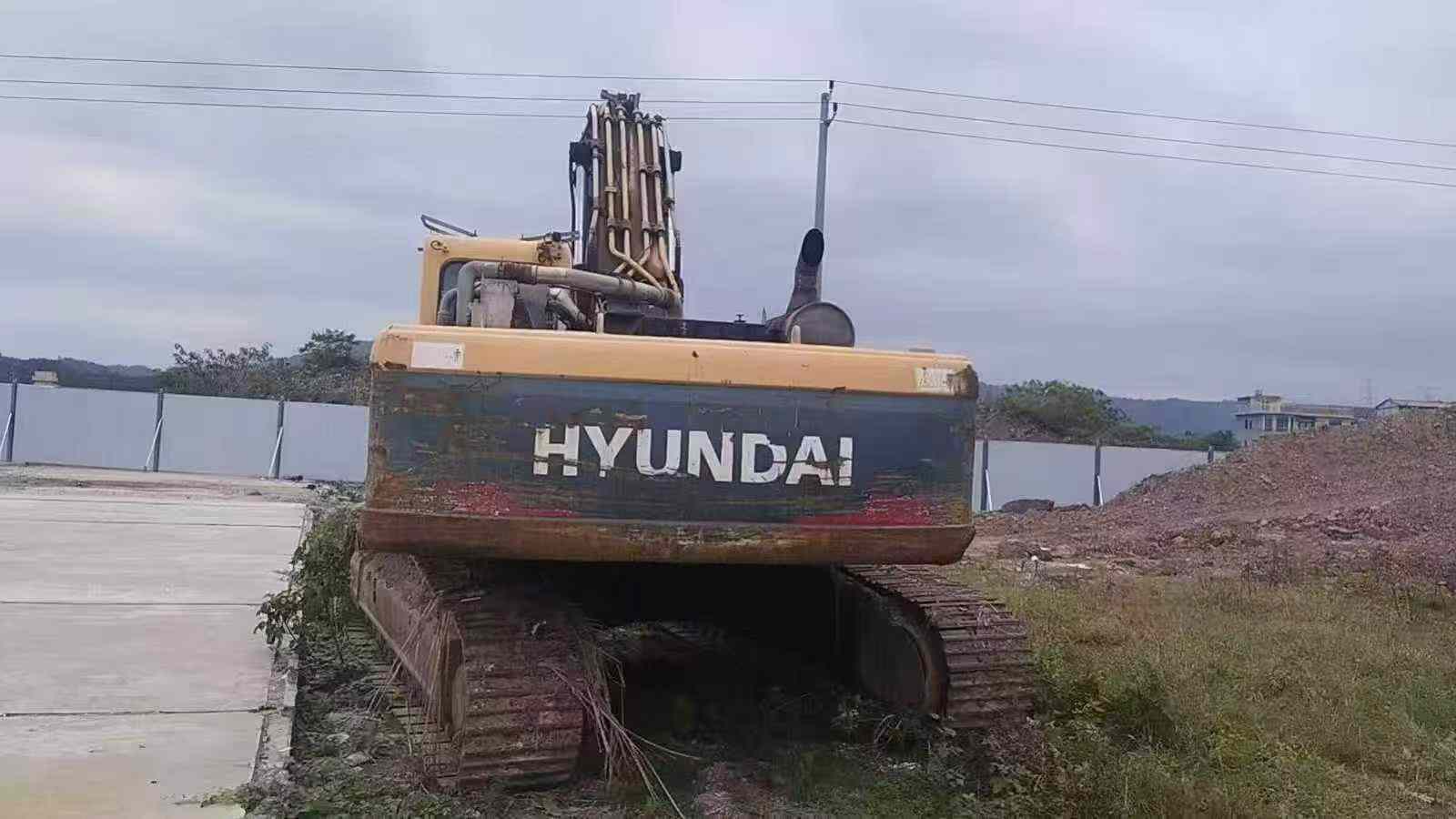 شراء حفارة Hyundai R385LC-9 مستعملة / 3