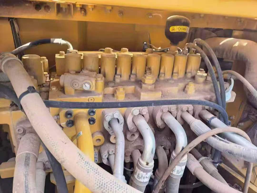Compre Excavadora Caterpillar 320GC Usada / 2