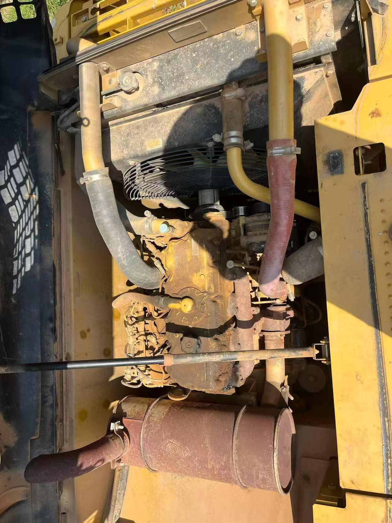 Acheter Pelle Caterpillar 320D2GC d'occasion / 7