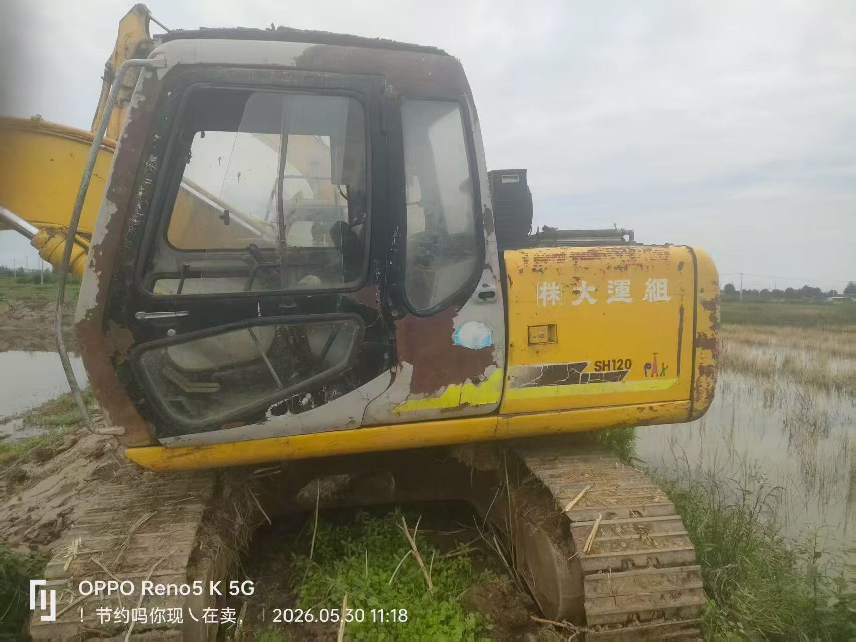 شراء حفارة Sumitomo SH120A2 مستعملة / 4