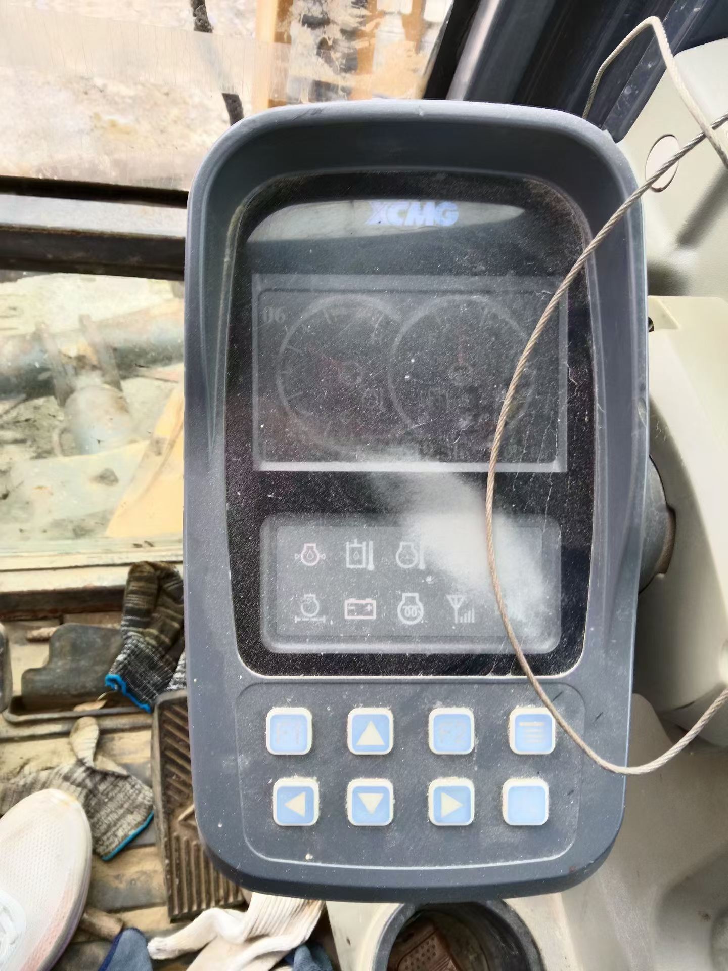 Compre Excavadora XCMG XE65D Usada / 2