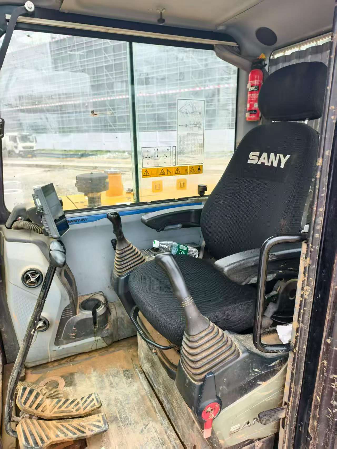 Buy Sany SY60 Used Excavator / 4