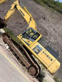 Buy Komatsu PC360LC-10 Used Excavator / 2 Buy Komatsu PC360LC-10 Used Excavator / 2