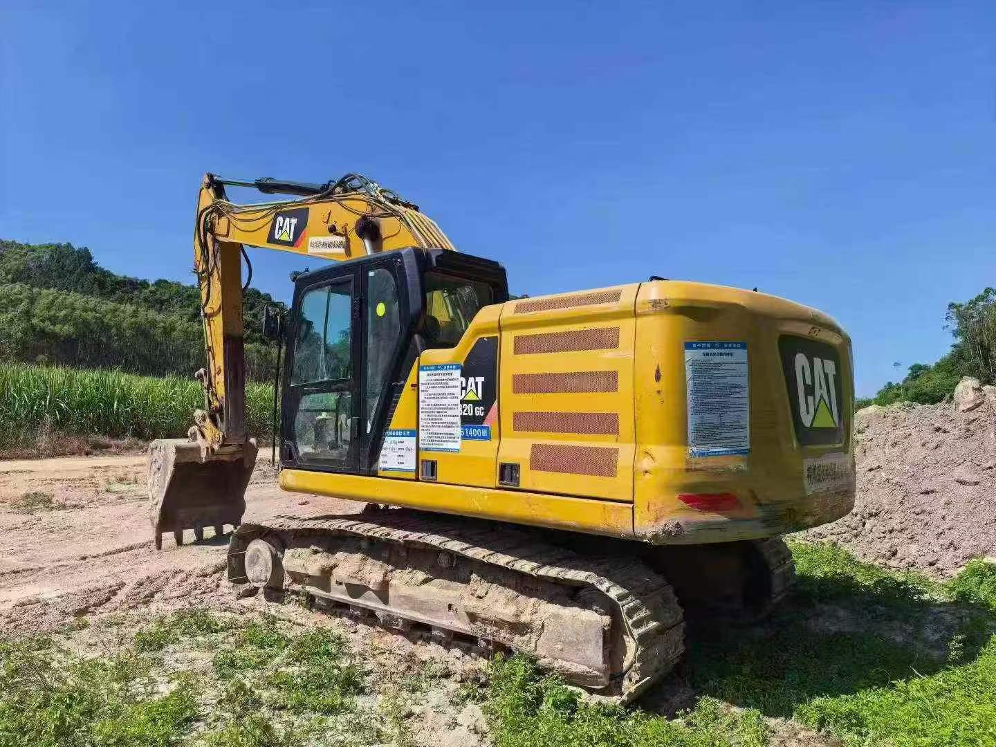 Comprar Caterpillar 320GC Usado Excavadora