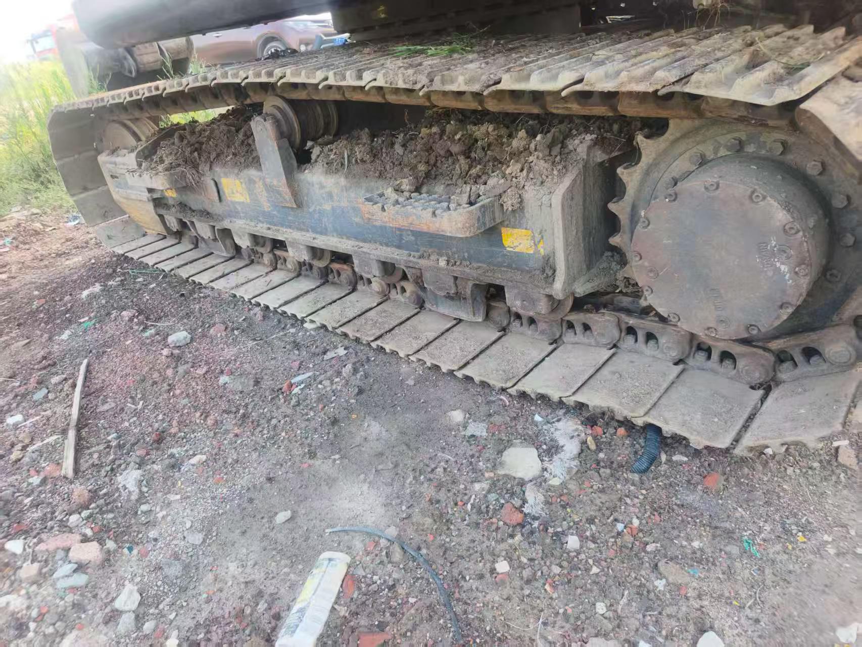 Compre Excavadora XCMG XE155D Usada / 2