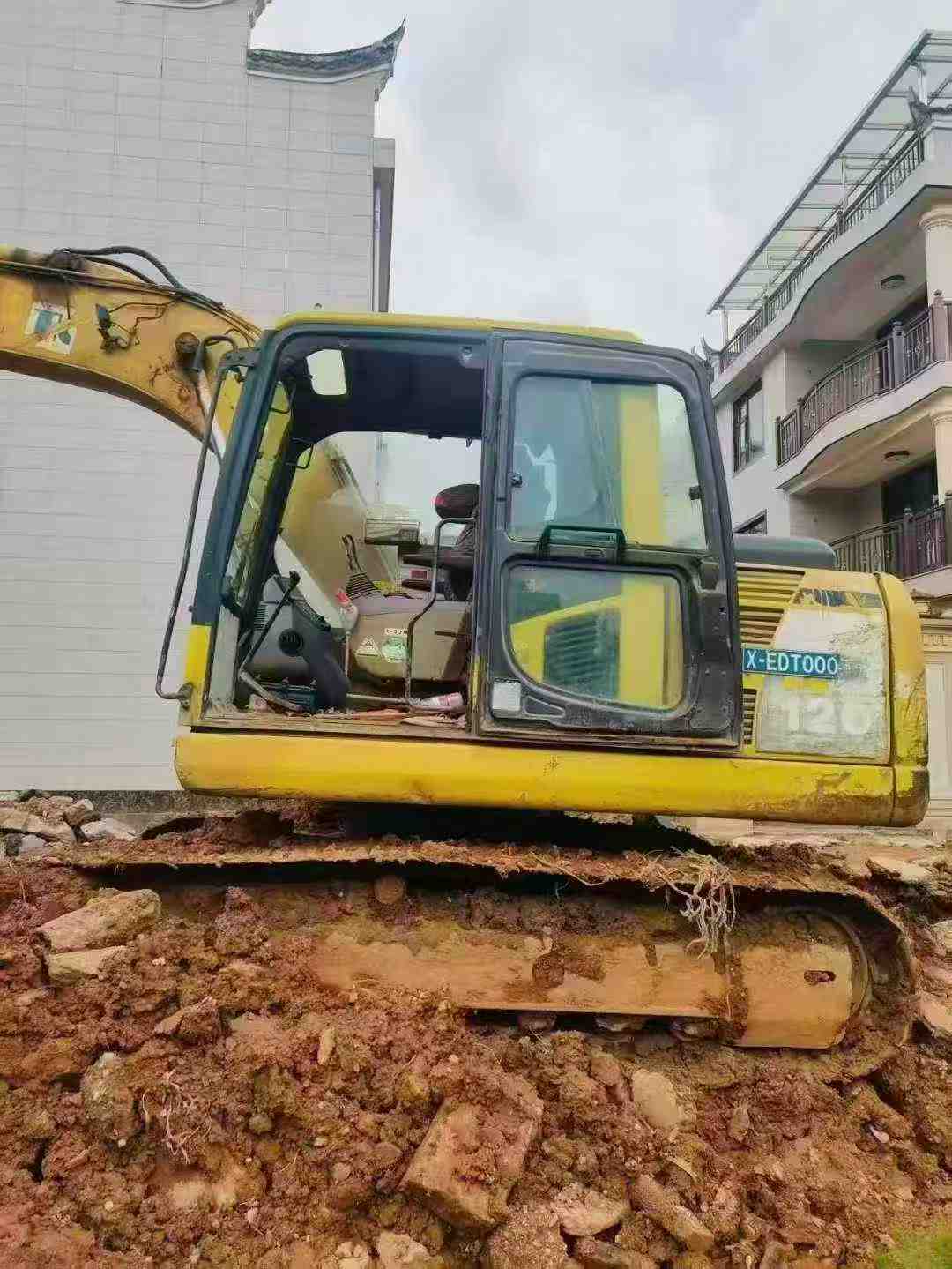 Buy Komatsu PC120-8 Used Excavator / 3 Buy Komatsu PC120-8 Used Excavator / 3