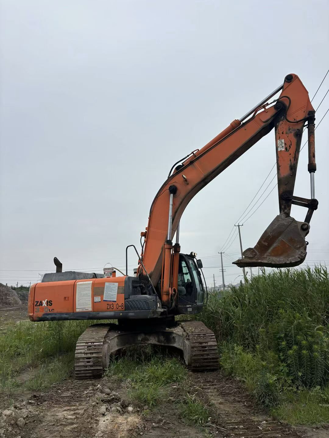Buy Hitachi ZX330LC-5B Used Excavator