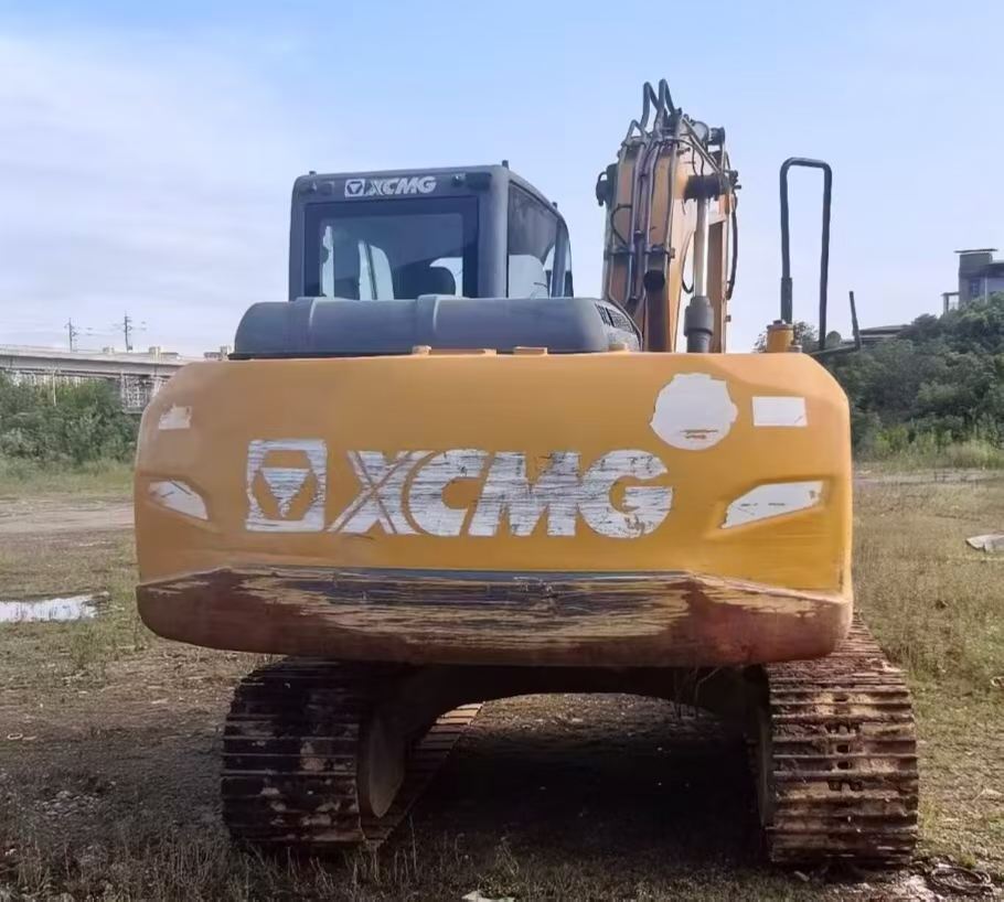 Acheter Pelle XCMG XE135B d'occasion / 2 Acheter Pelle XCMG XE135B d'occasion / 2
