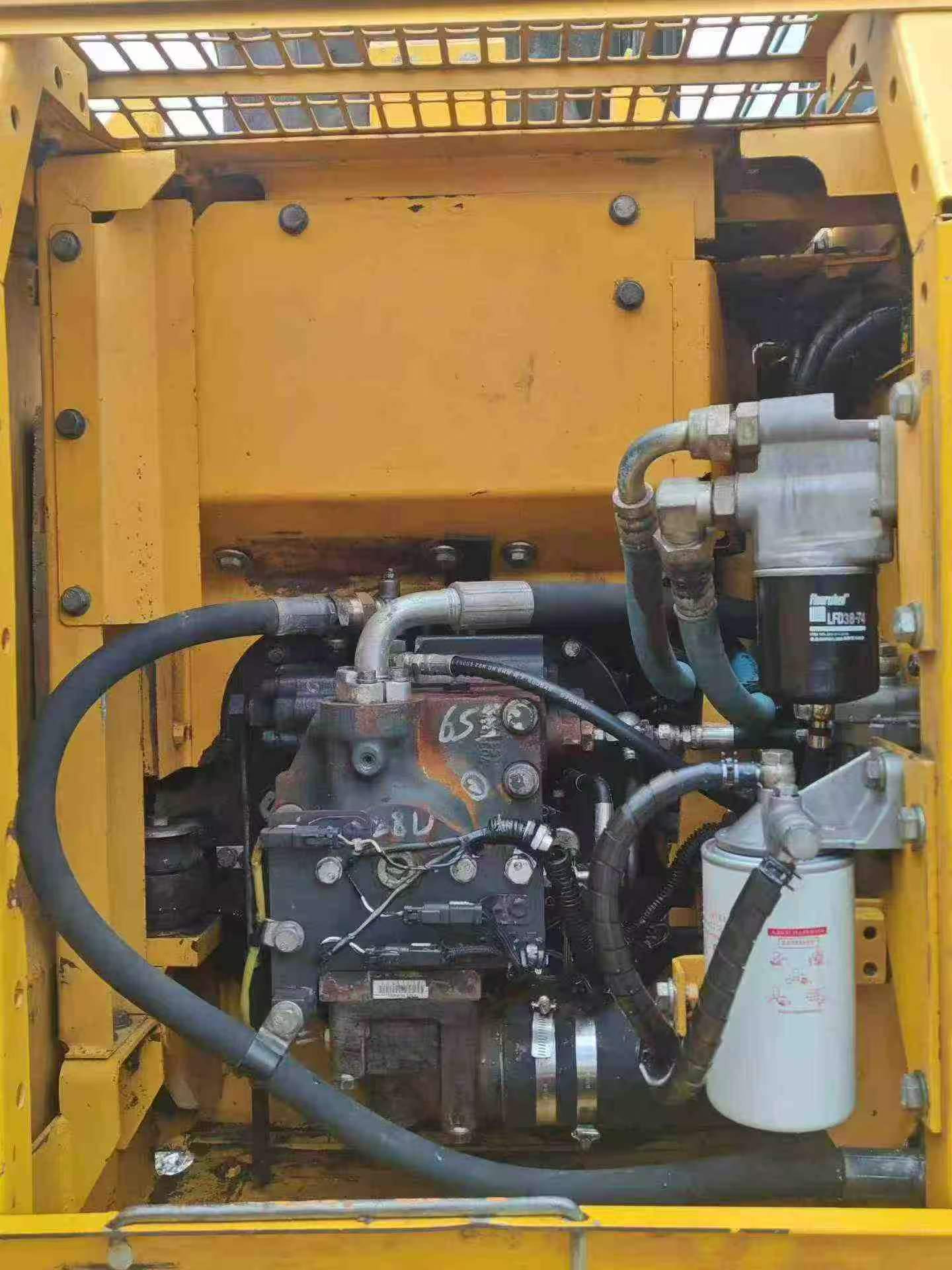 Buy Komatsu PC130-7 Used Excavator / 7 Buy Komatsu PC130-7 Used Excavator / 7