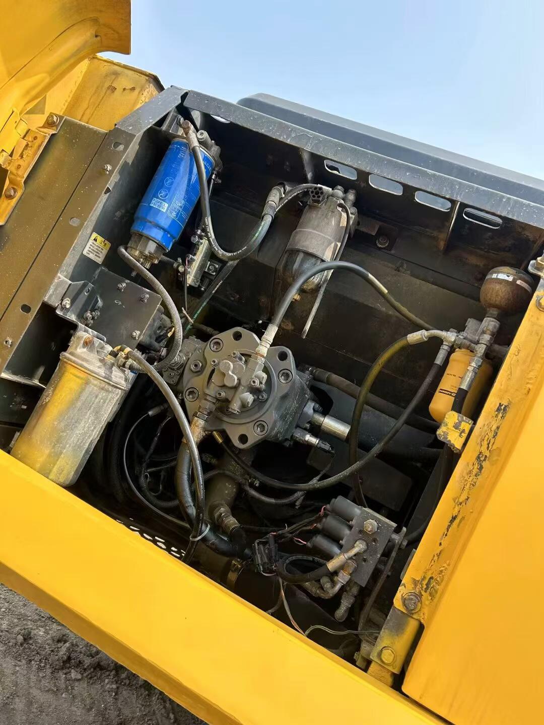 Buy Sumitomo SH240-3 Used Excavator / 7