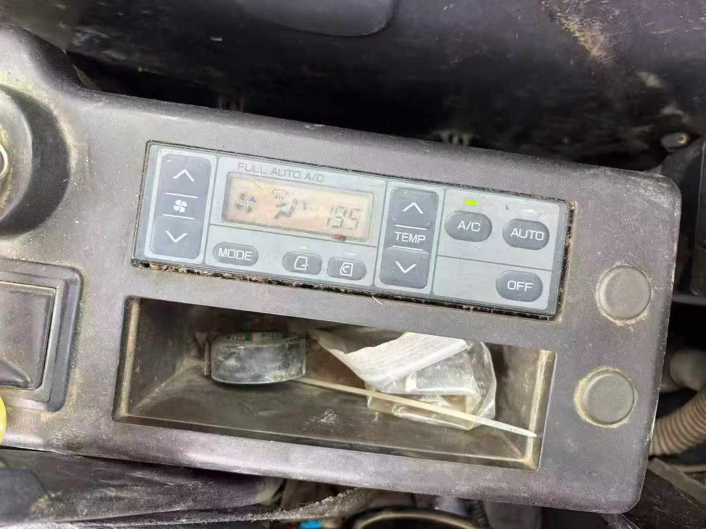 Buy Hitachi ZX70-5G Used Excavator / 8