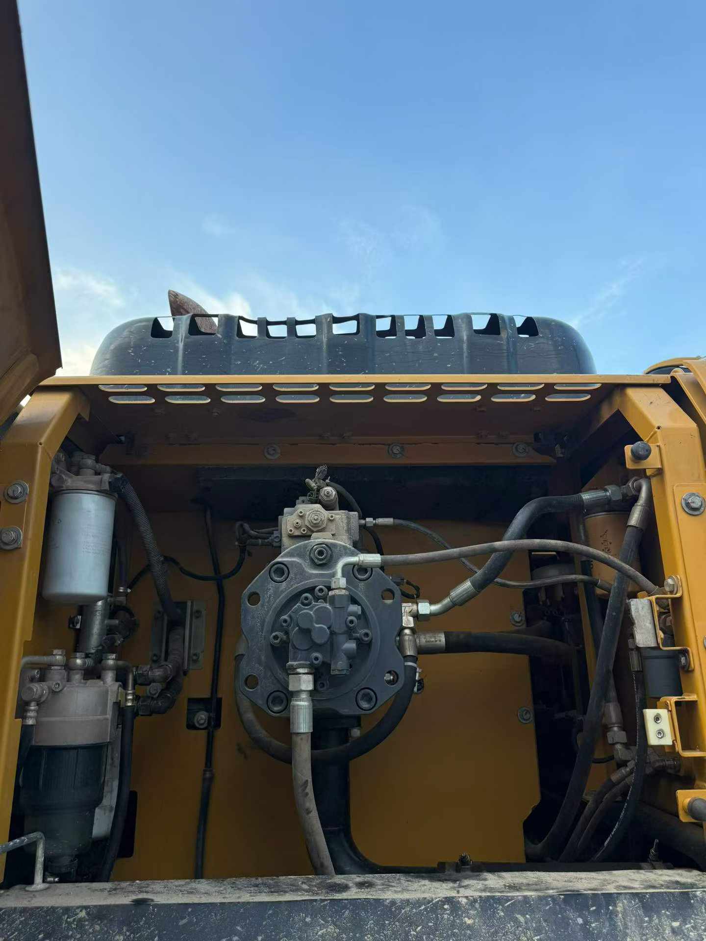 Buy Sany SY305H Used Excavator / 5