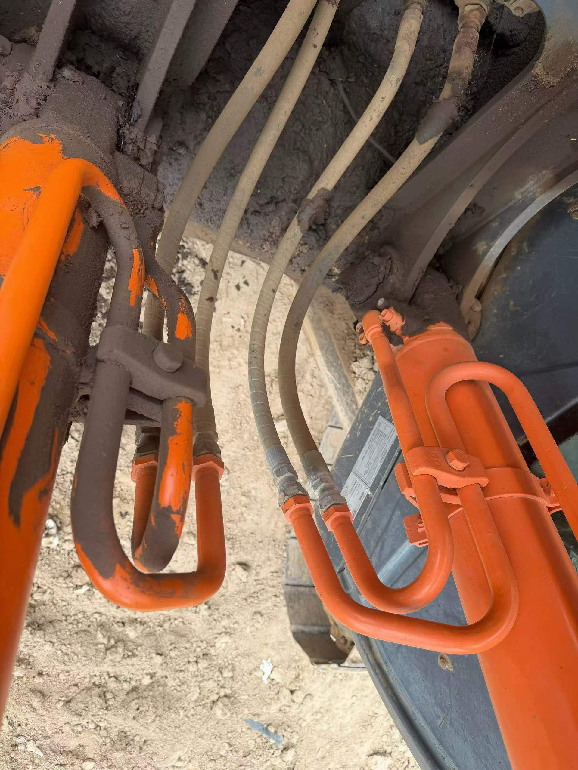 Buy Hitachi ZX210LC-3 Used Excavator / 2 Buy Hitachi ZX210LC-3 Used Excavator / 2