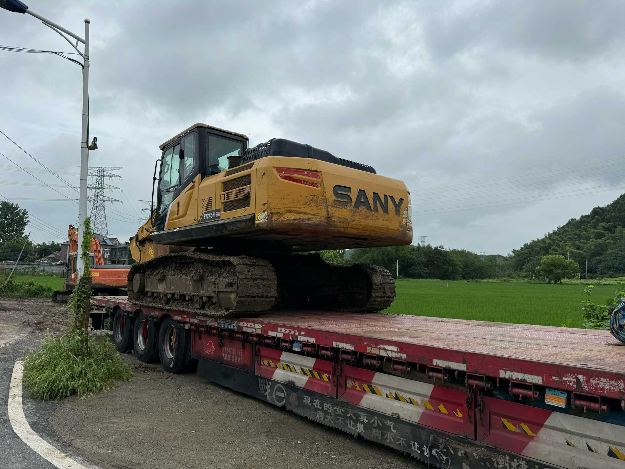 Buy Sany SY245H Used Excavator / 4