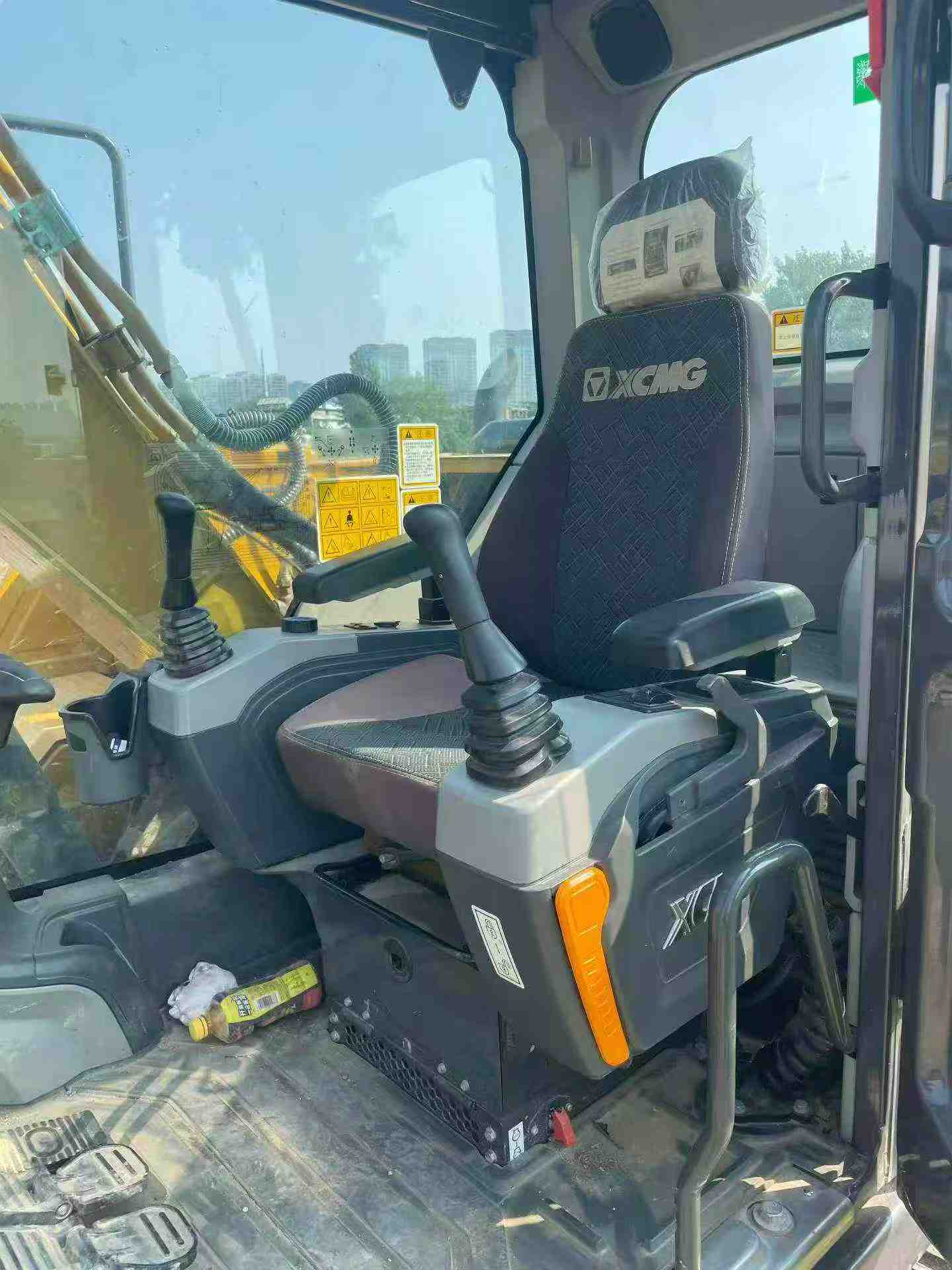 Купить Подержанный Экскаватор XCMG XE105GA / 7