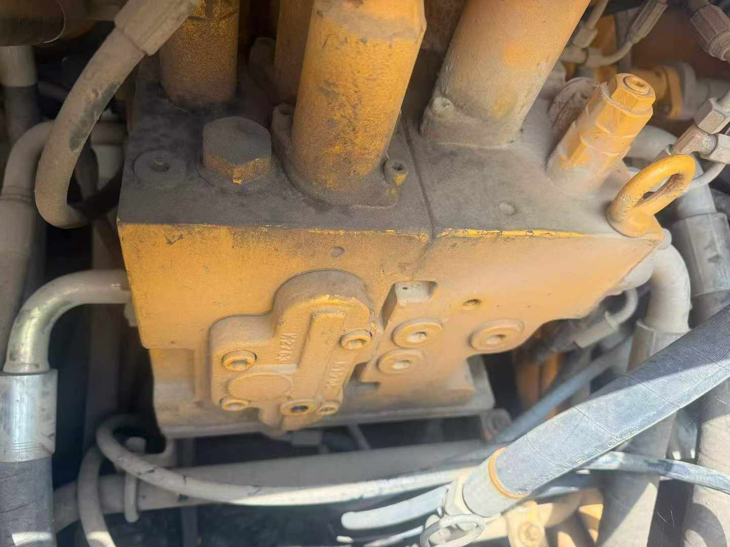 Купить Подержанный Экскаватор Sany SY205C-8 / 4 Купить Подержанный Экскаватор Sany SY205C-8 / 4