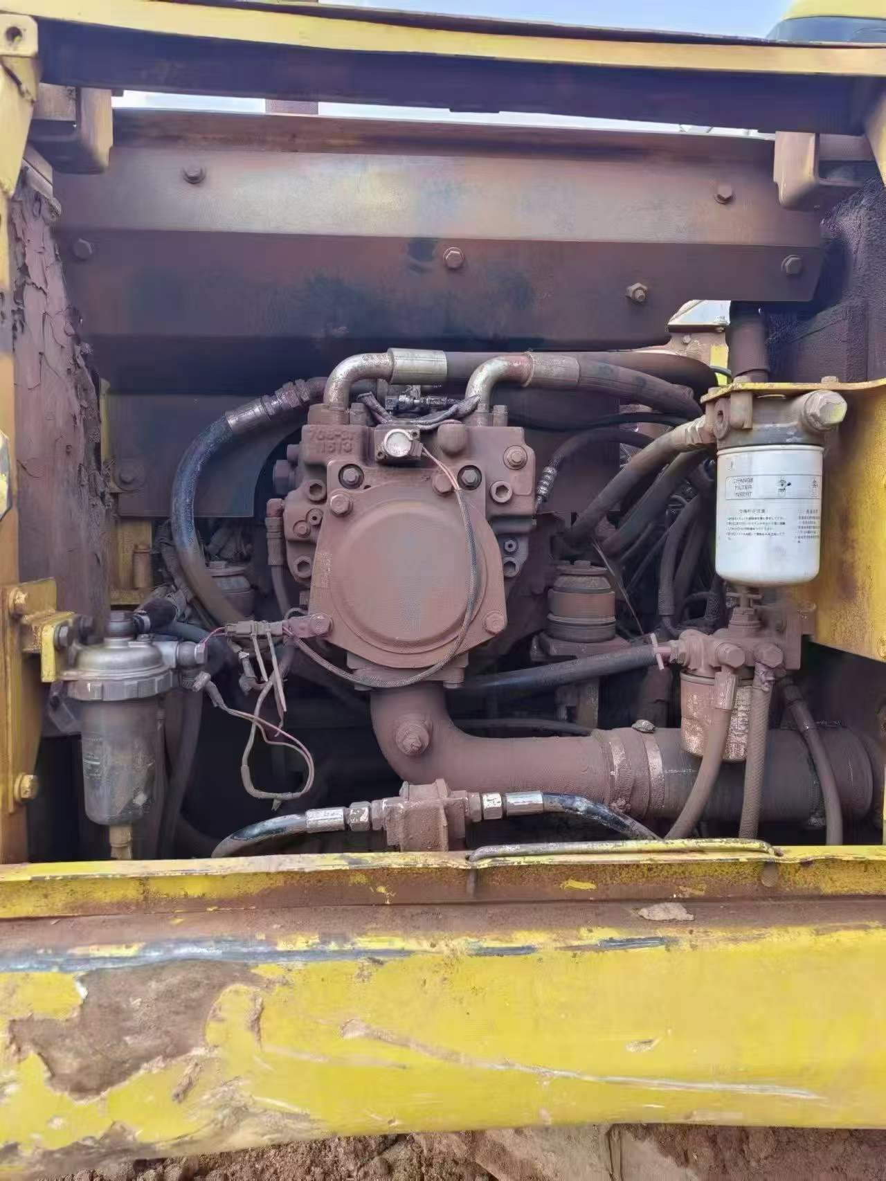 Compre Excavadora Komatsu PC160-7 Usada / 5 Compre Excavadora Komatsu PC160-7 Usada / 5
