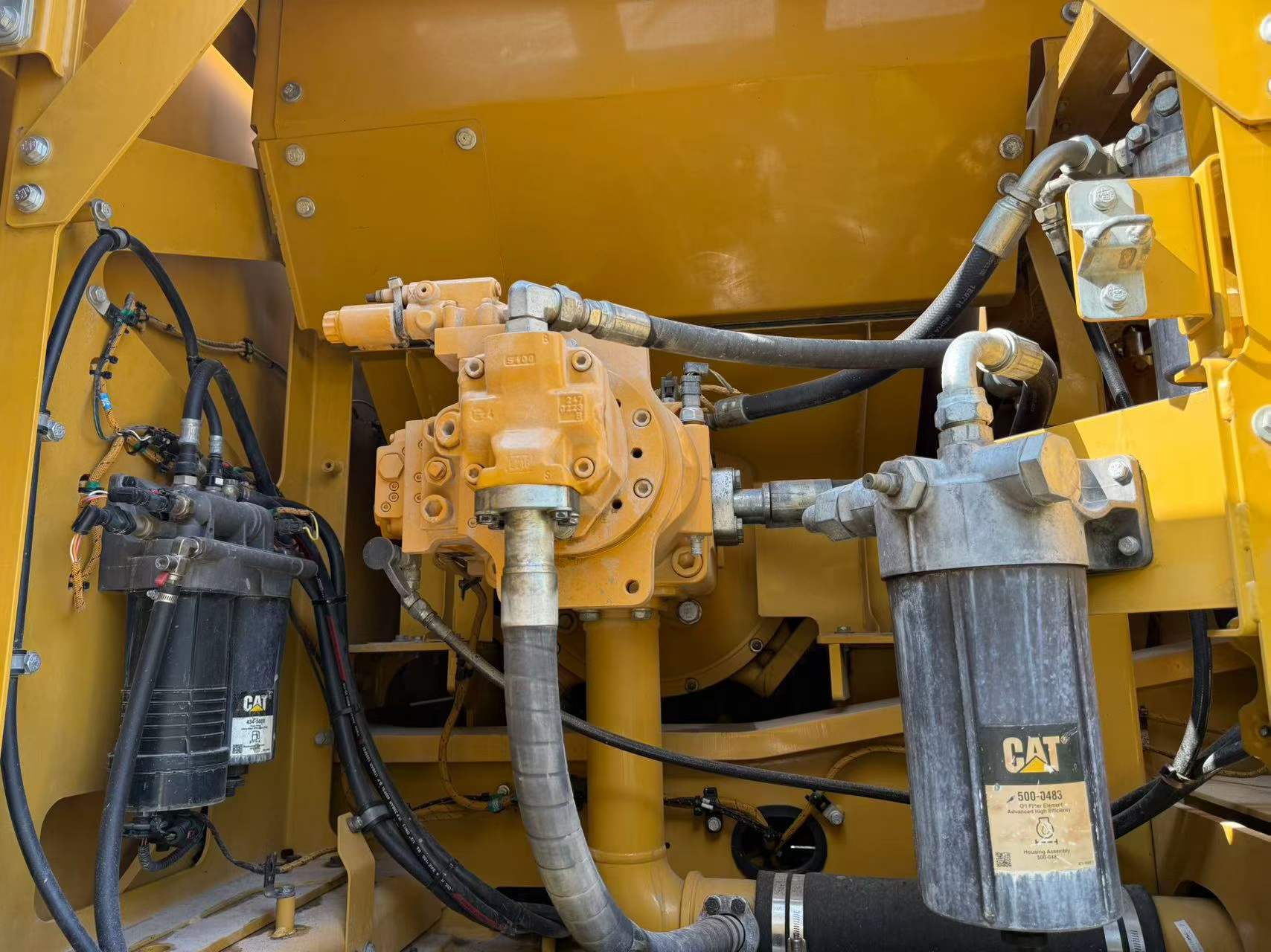 شراء حفارة Caterpillar 350L مستعملة / 7