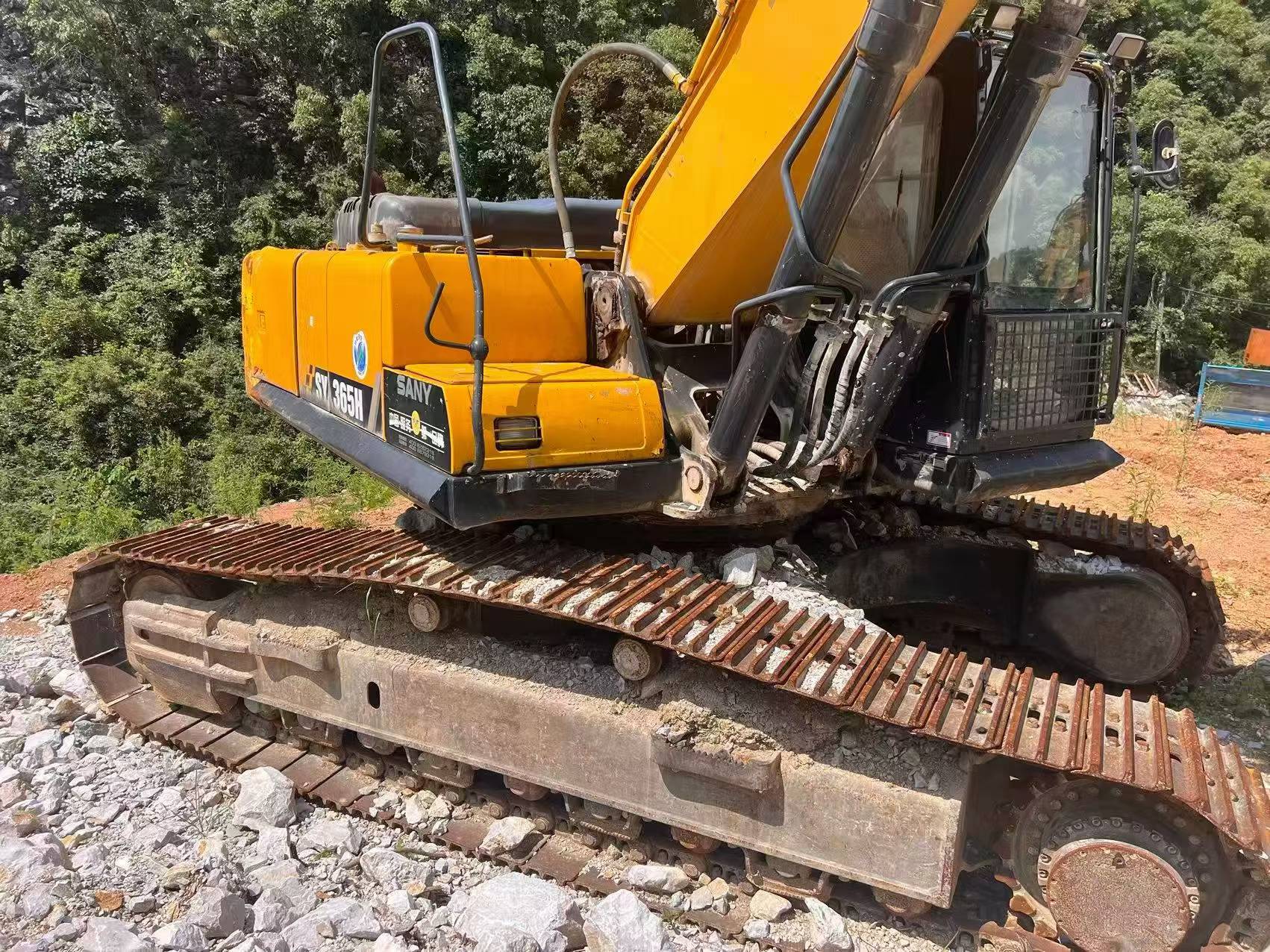 Buy Sany SY335C Used Excavator