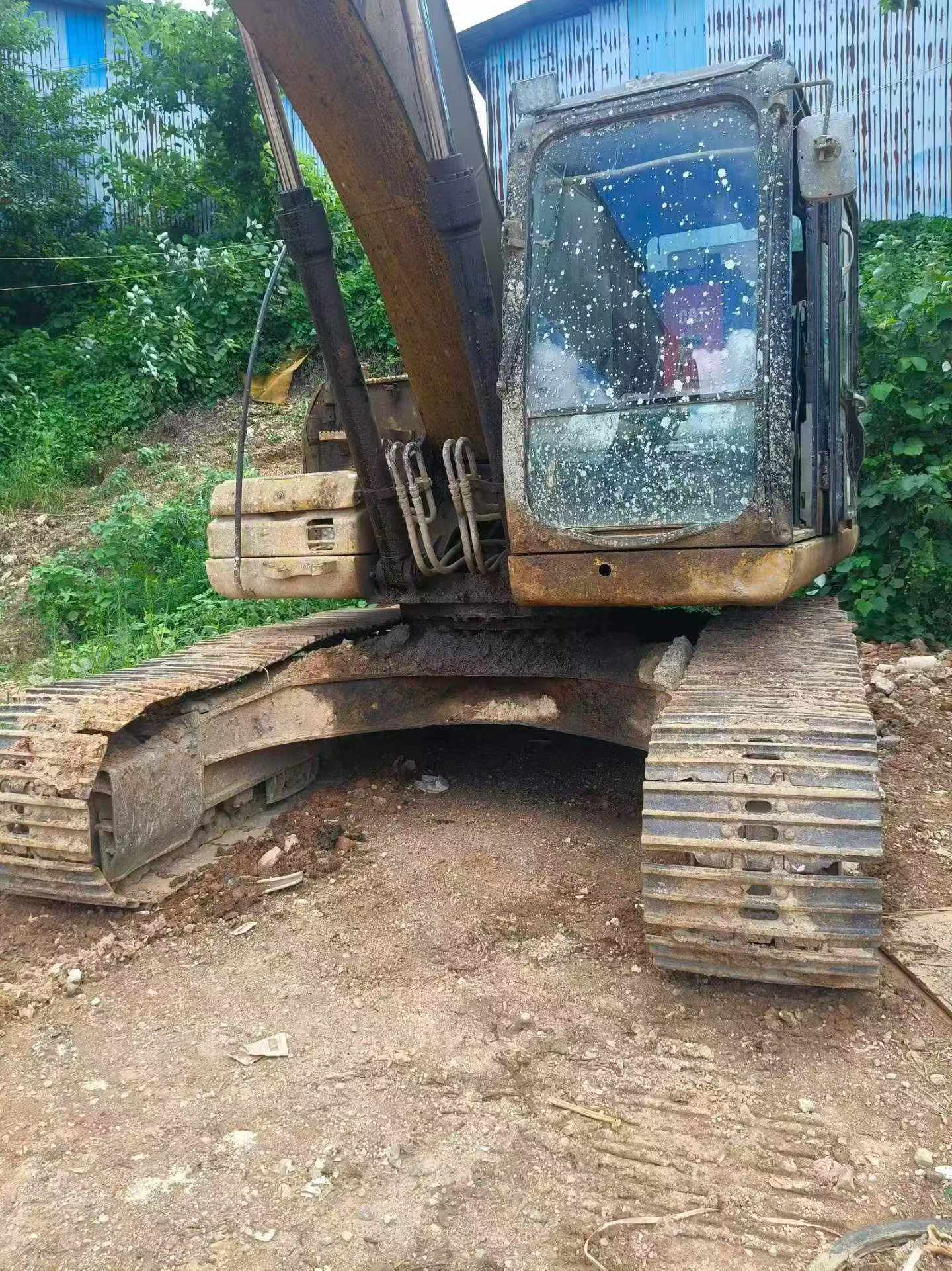 Compre Excavadora Caterpillar 323DL Usada / 4