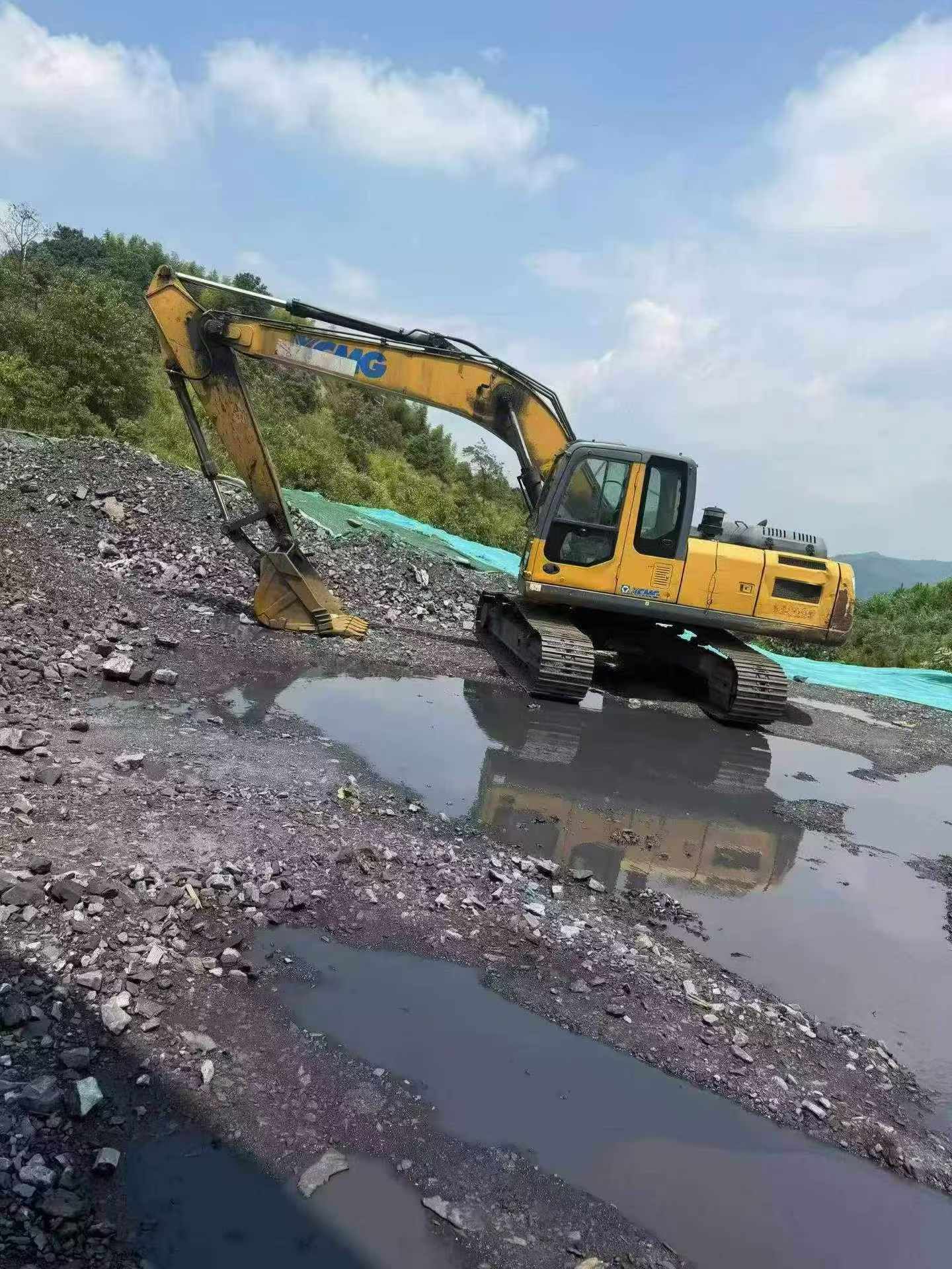 Comprar XCMG XE200D Usado Escavadeira