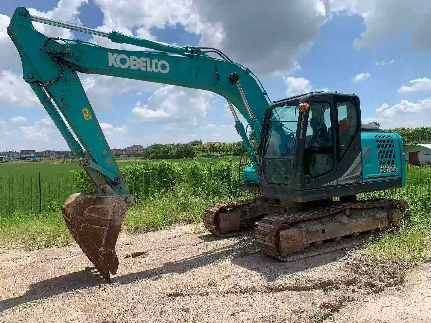 Acheter Kobelco SK130-8 D'occasion Pelle