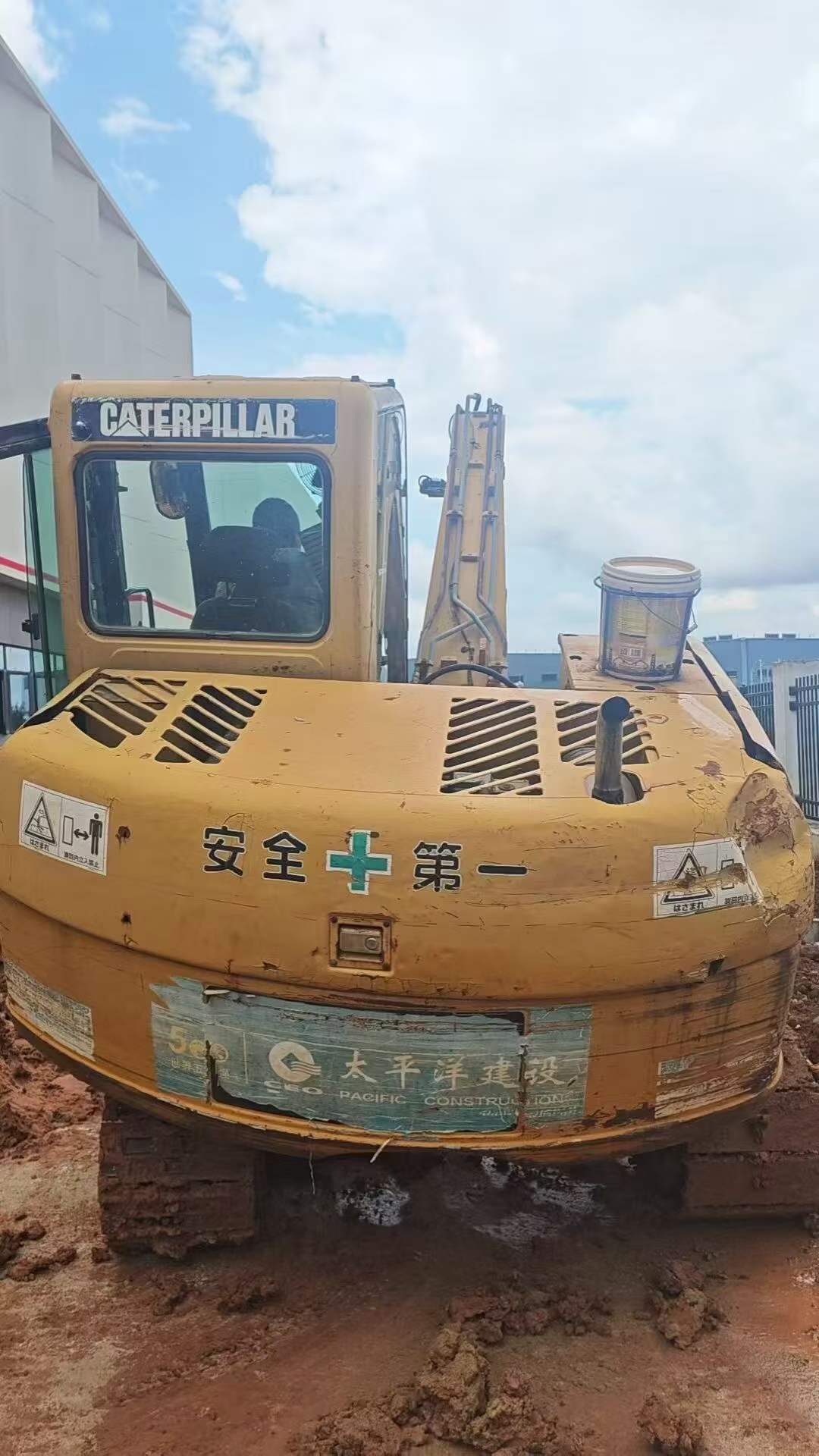 Compre Excavadora Caterpillar 307C Usada / 3