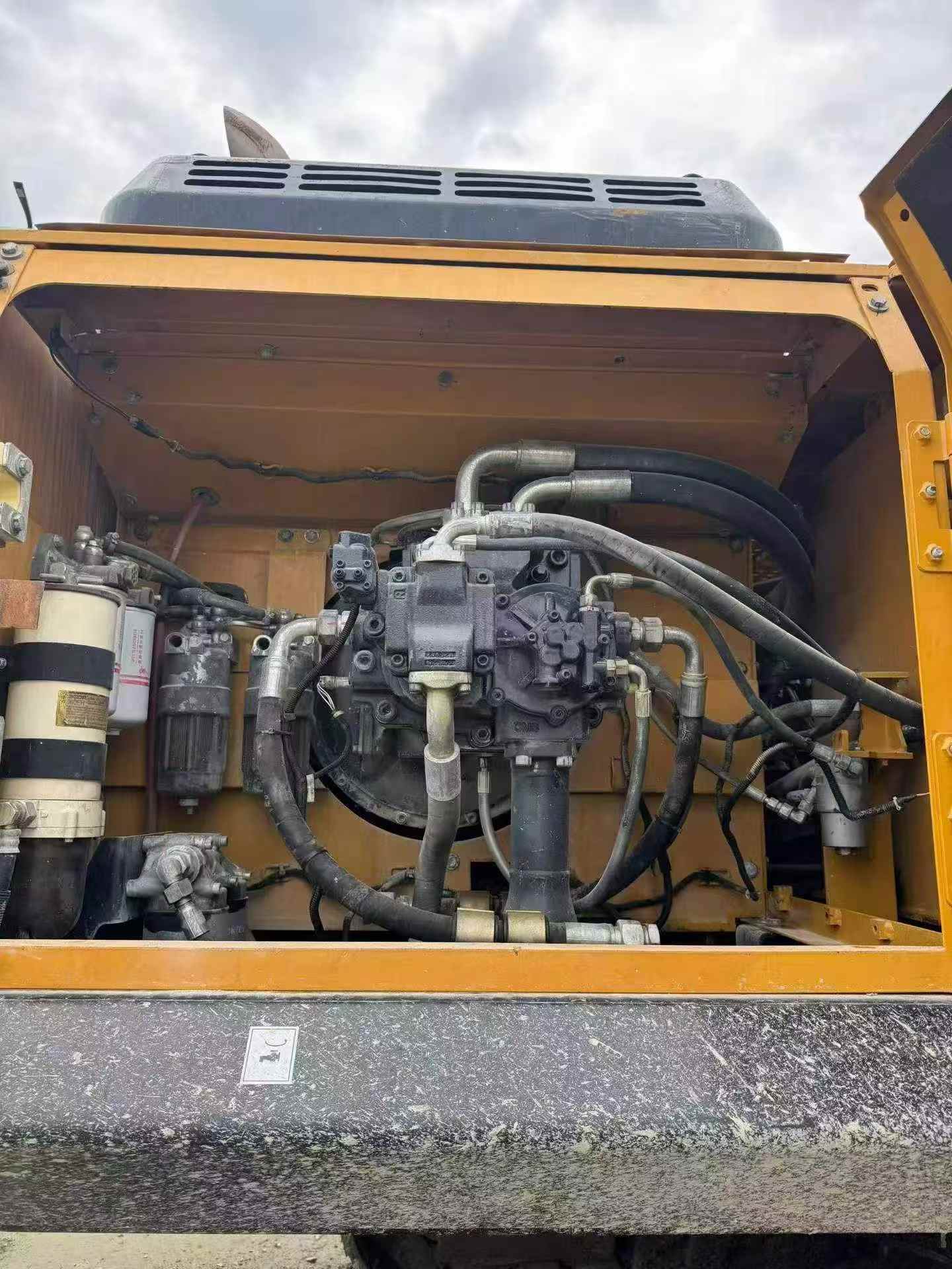 Buy Sany SY550H Used Excavator / 6