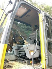 Buy XCMG XE135B Used Excavator / 5 Buy XCMG XE135B Used Excavator / 5