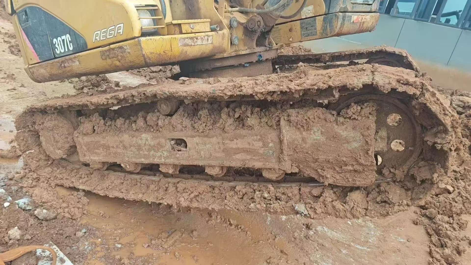 Comprar Caterpillar 307C Usado Excavadora