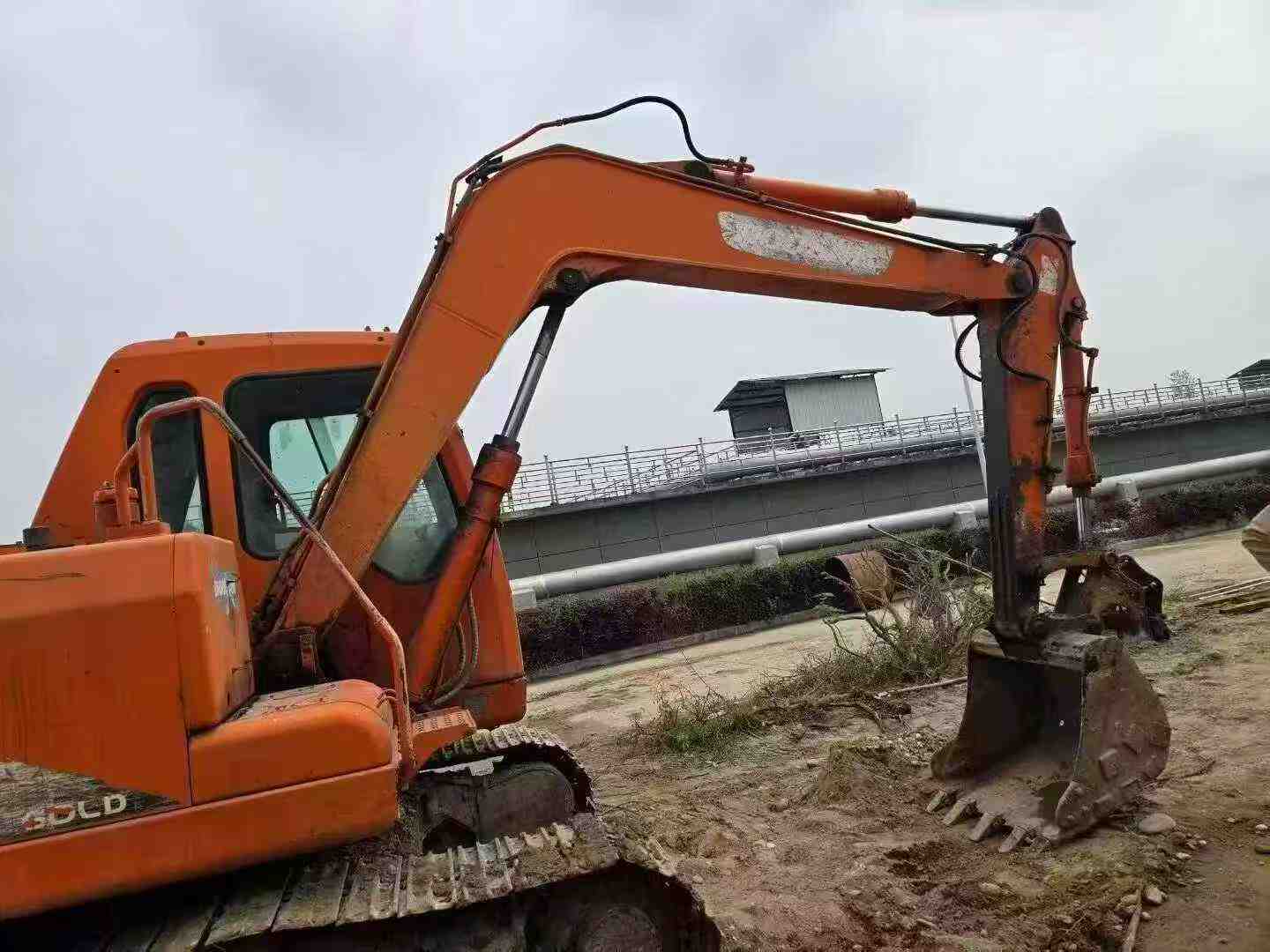 Купить Подержанный Экскаватор Doosan DH80G / 4 Купить Подержанный Экскаватор Doosan DH80G / 4