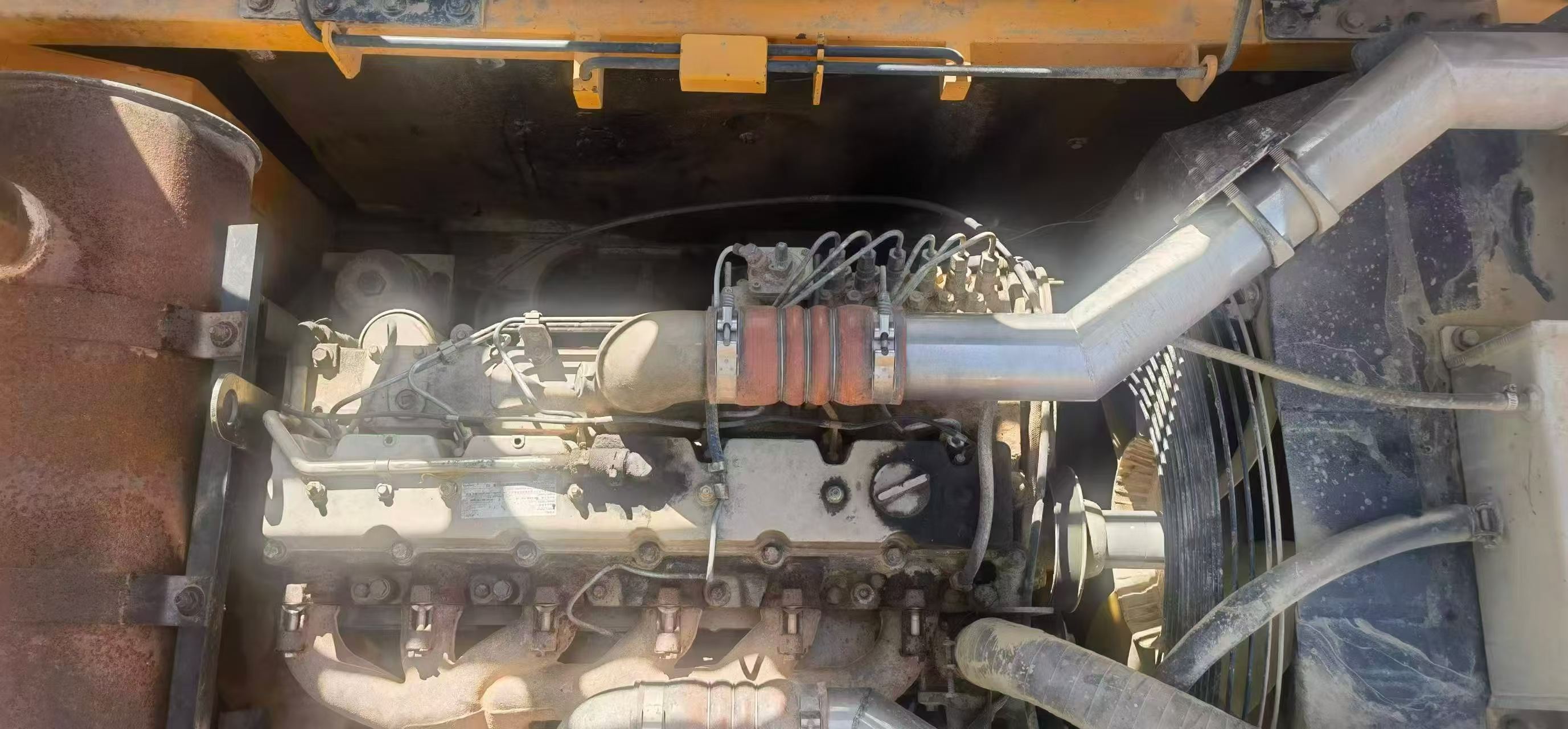 Acheter Pelle Hyundai R335-7 d'occasion / 3 Acheter Pelle Hyundai R335-7 d'occasion / 3