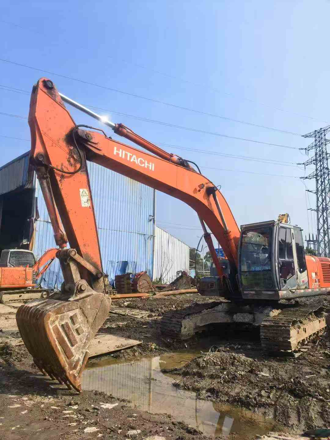 Buy Hitachi EX250-5 Used Excavator / 5