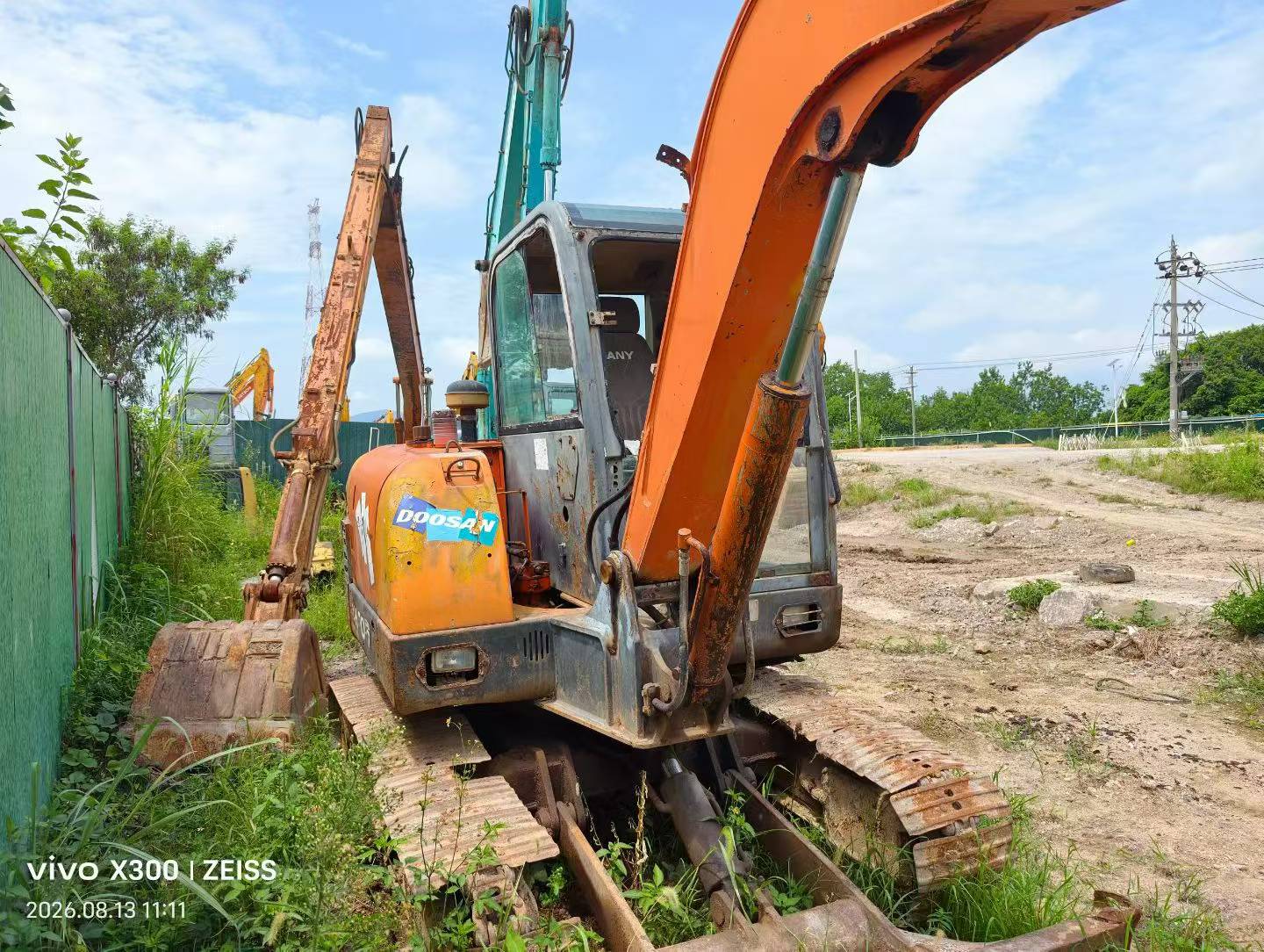Compre Escavadeira Doosan DH60-7 Usada / 7 Compre Escavadeira Doosan DH60-7 Usada / 7