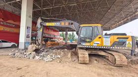 Compre Escavadeira Volvo EC210B Usada / 2 Compre Escavadeira Volvo EC210B Usada / 2