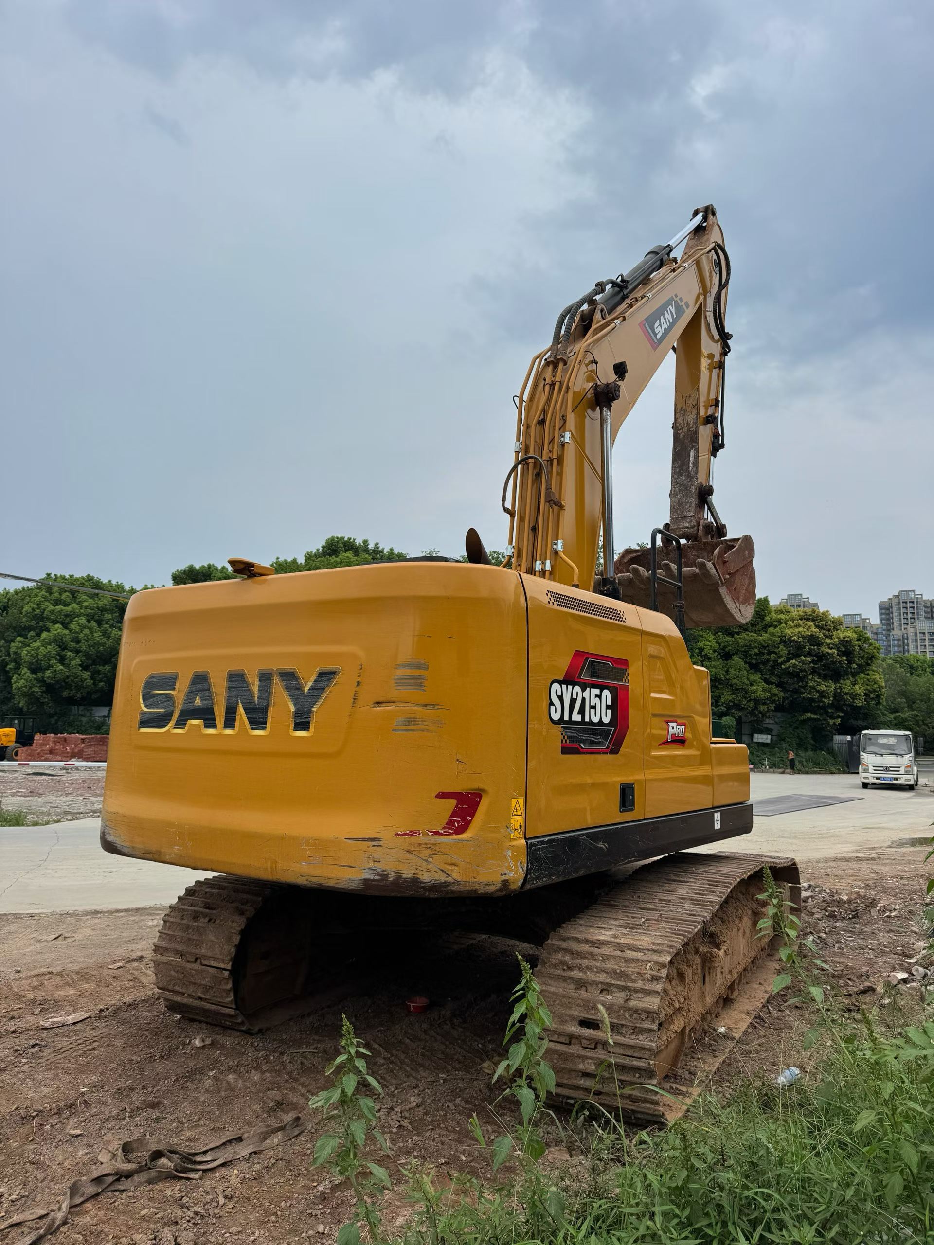 Buy Sany SY215C Used Excavator / 2 Buy Sany SY215C Used Excavator / 2
