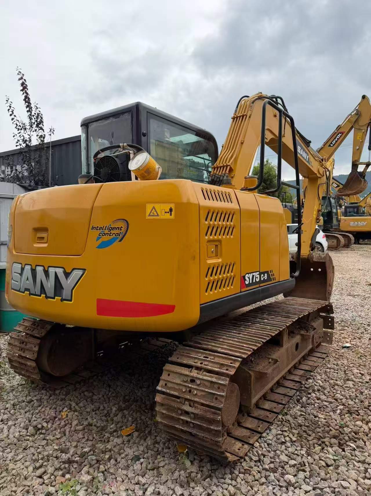 Comprar Sany SY75C-8 Usado Excavadora