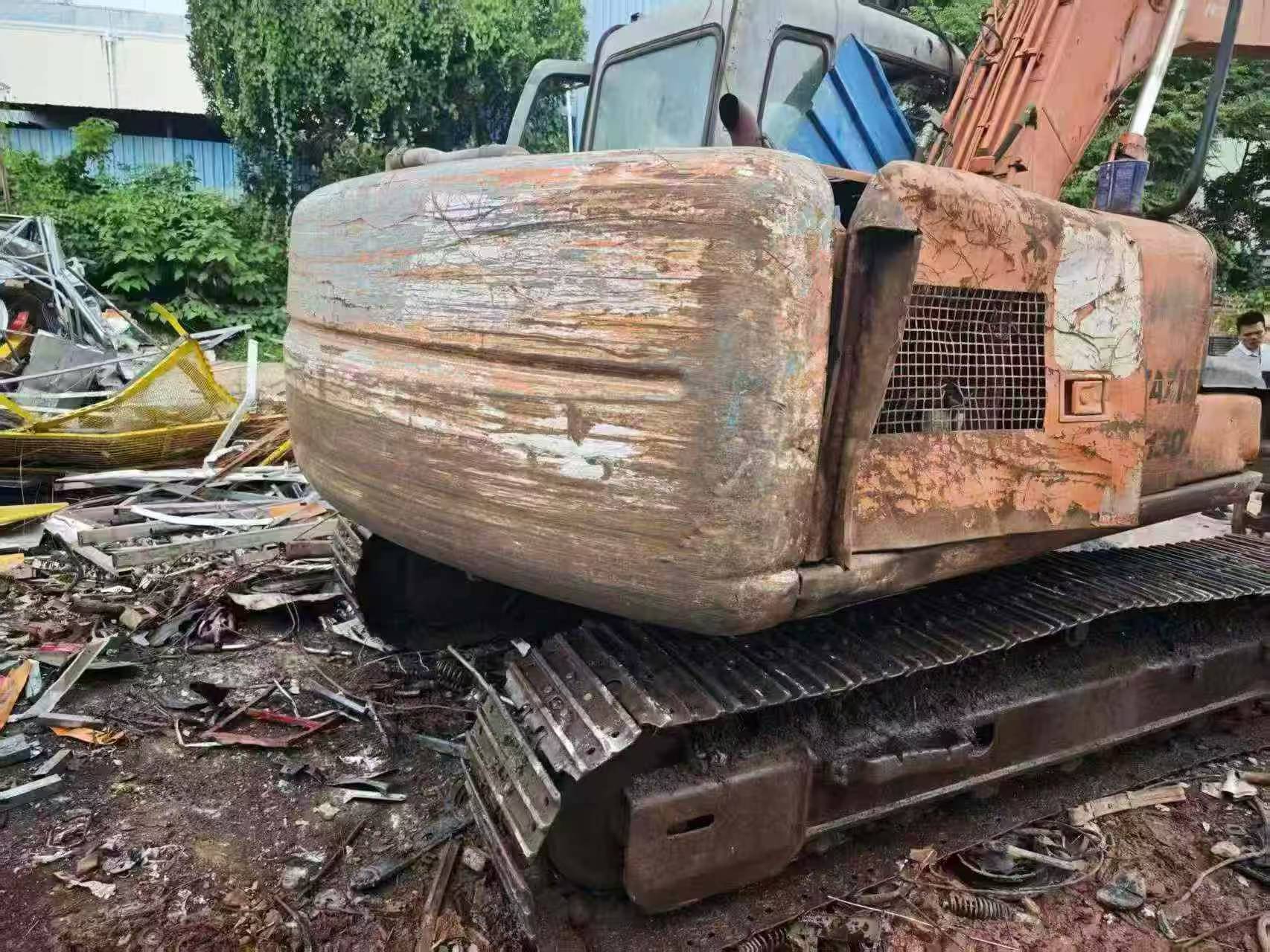 Buy Hitachi EX130 Used Excavator / 2