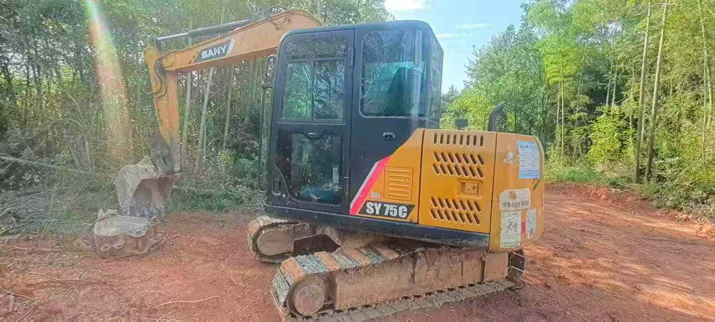 Buy Sany SY70C Used Excavator / 2 Buy Sany SY70C Used Excavator / 2