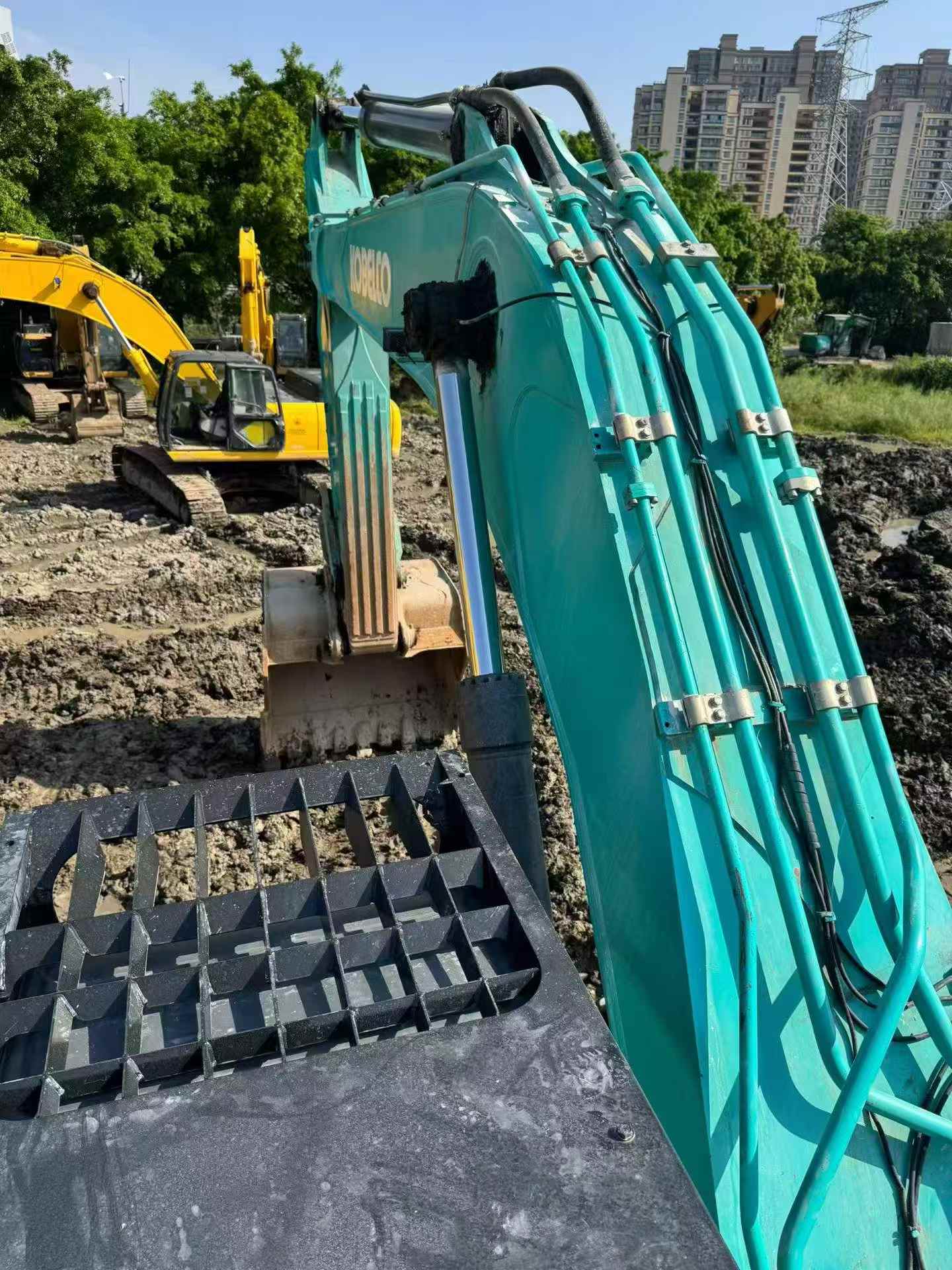 شراء حفارة Kobelco SK500LC-10 مستعملة / 9