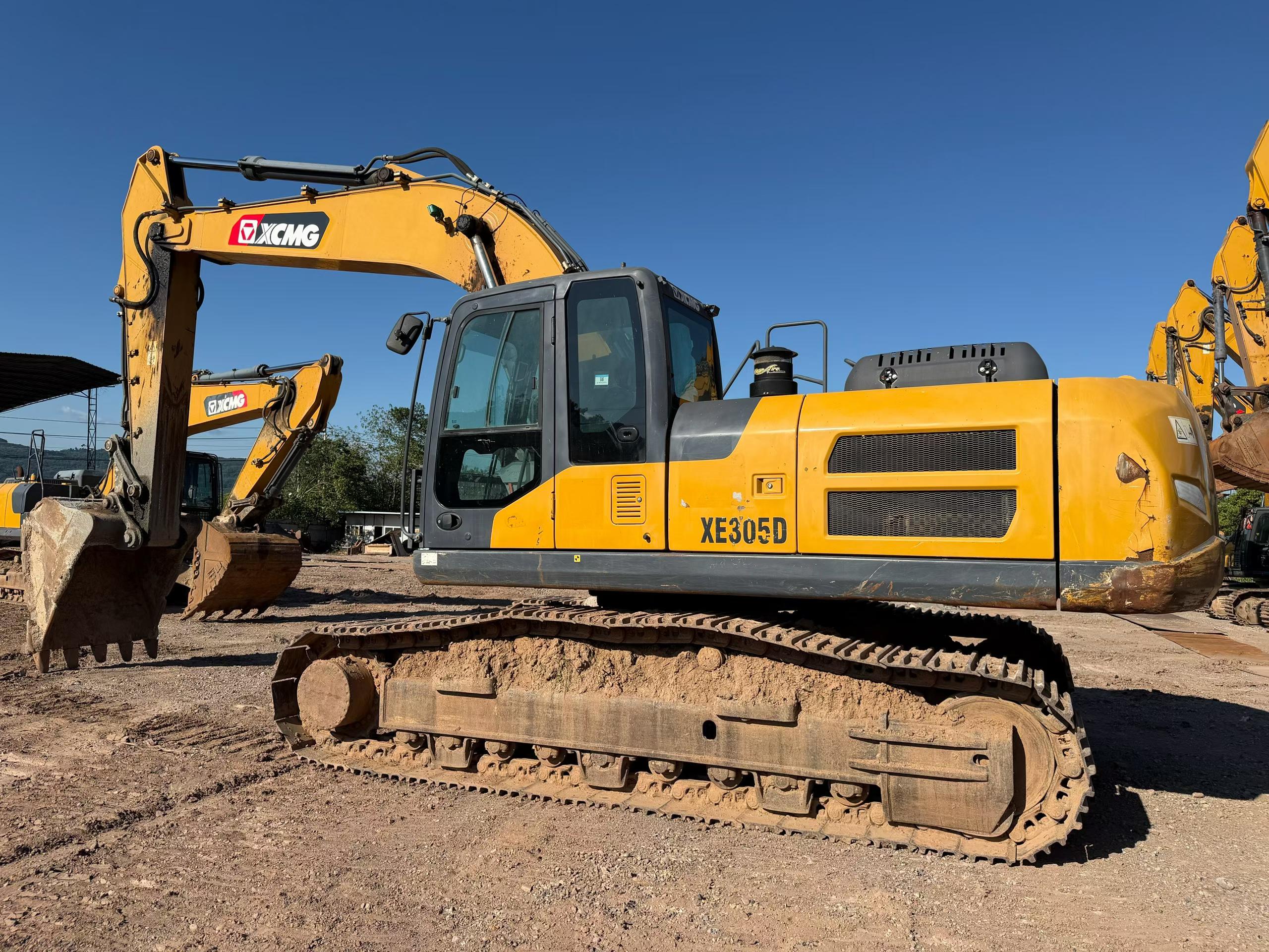 Compre Excavadora XCMG XE305D Usada / 3